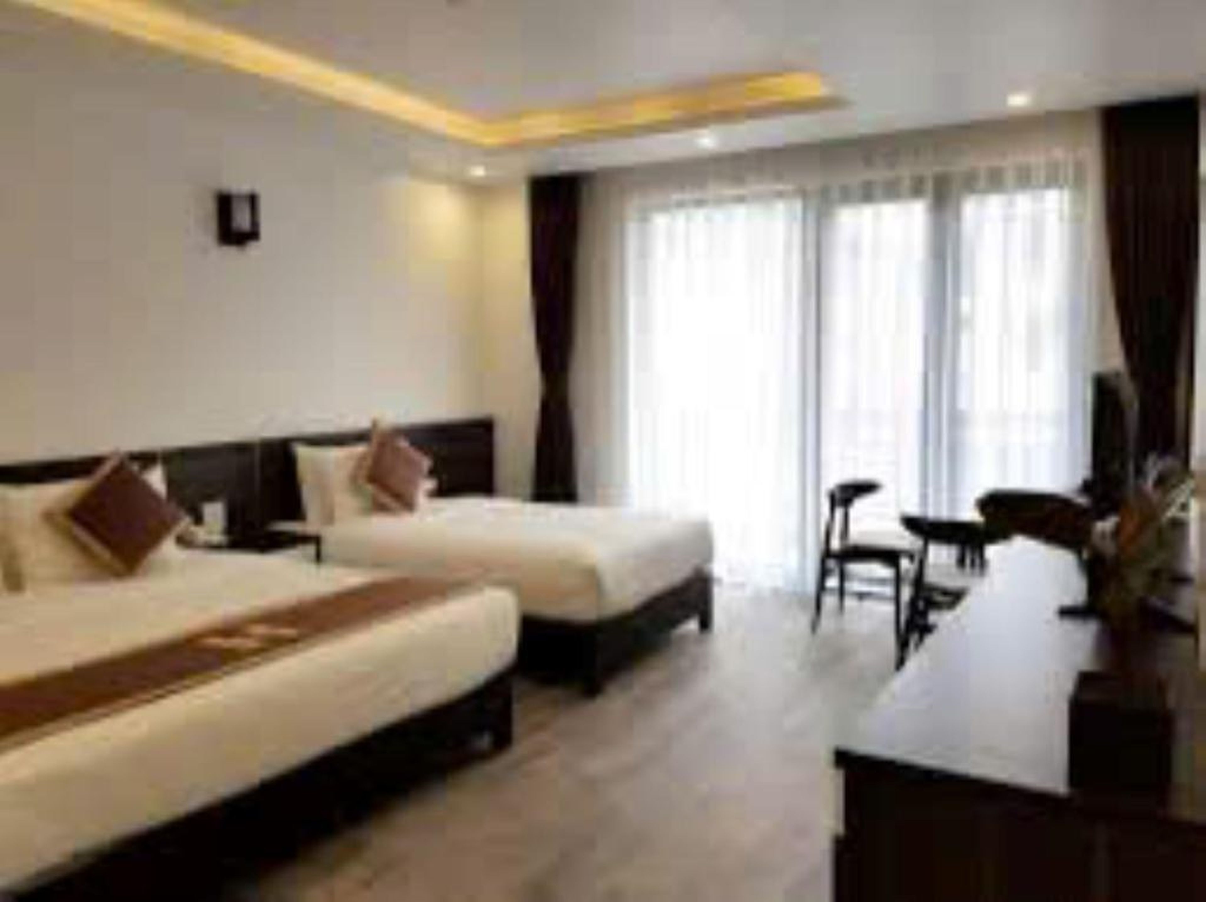 Helen Halong Hotel - Hình 42
