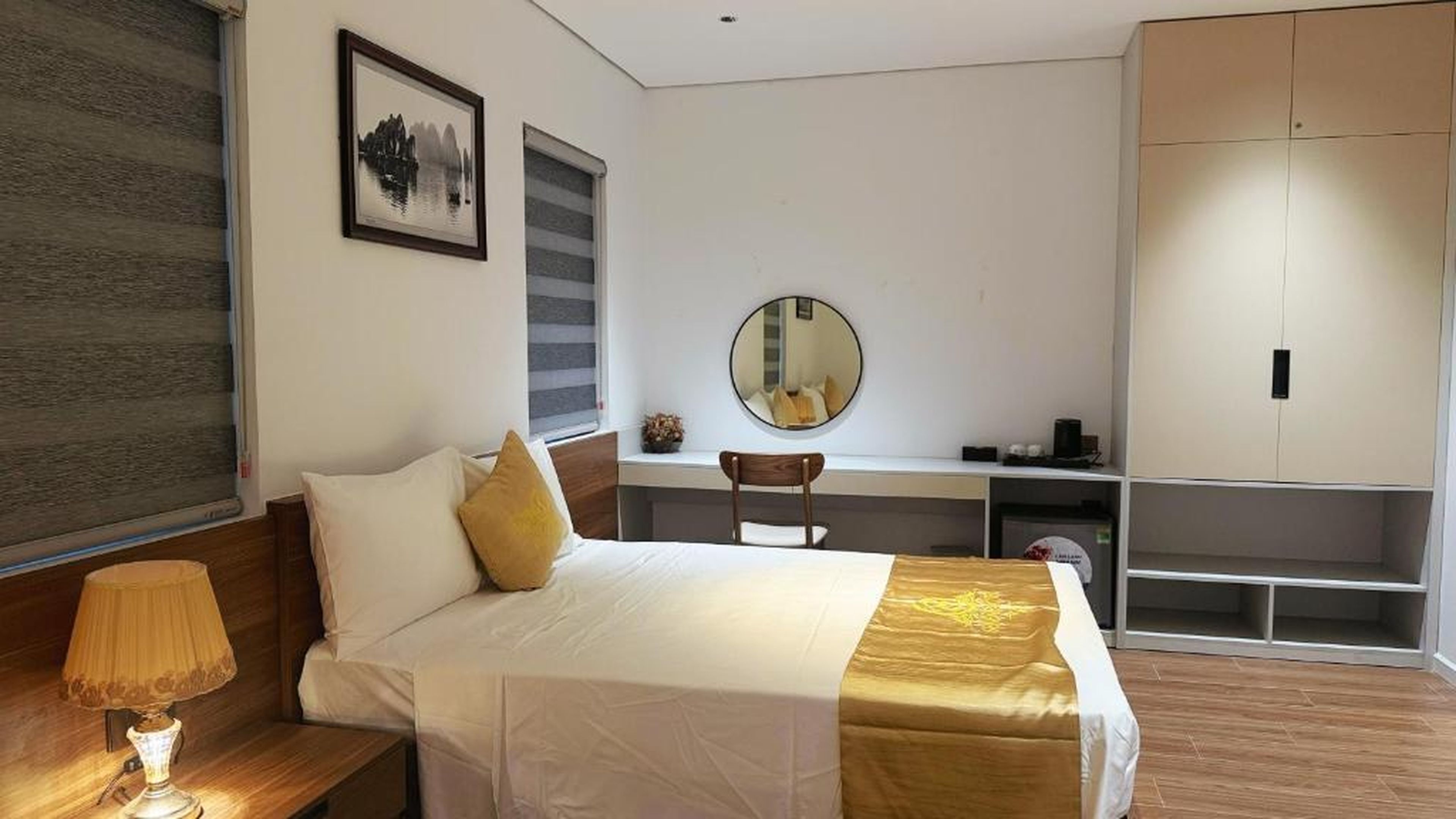 Serene Hotel - Hình 4