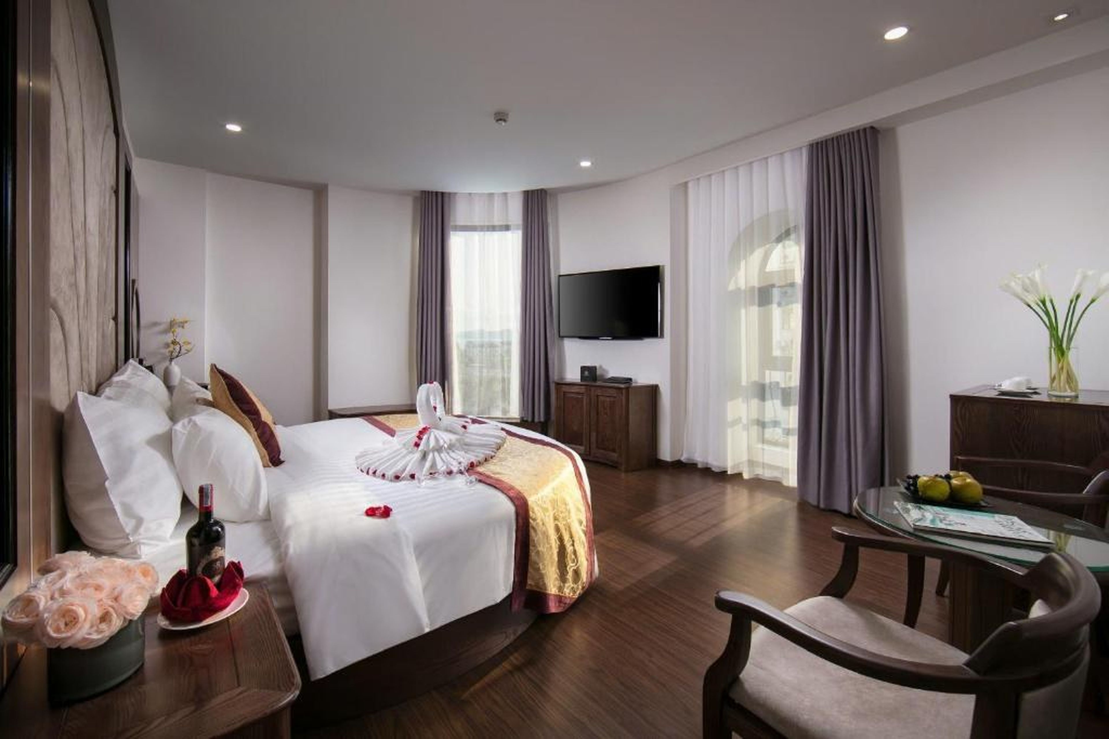 Halios Hotel Halong - Hình 15