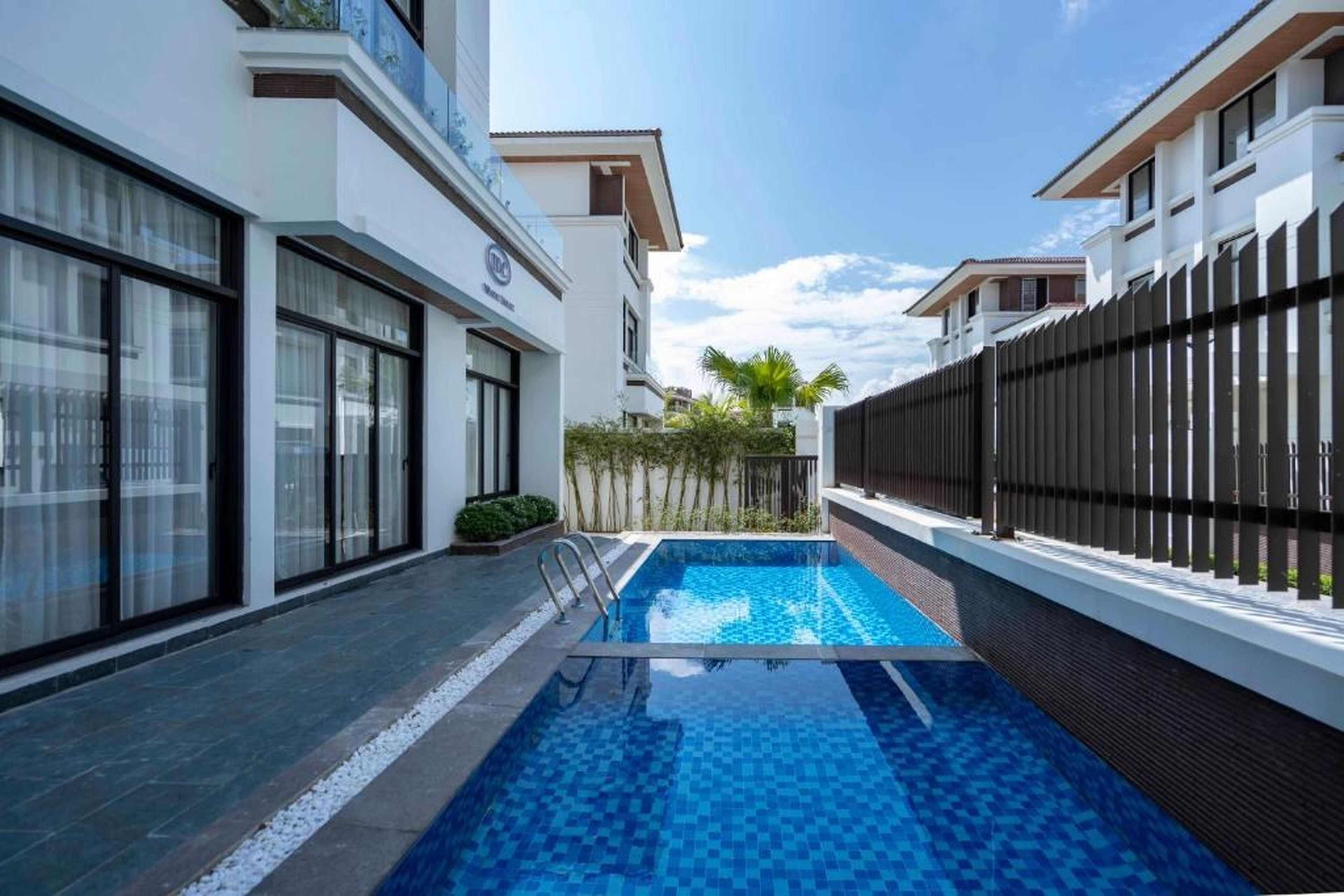 IDC White House Ha Long FLC Golf & Resort - Hình 42