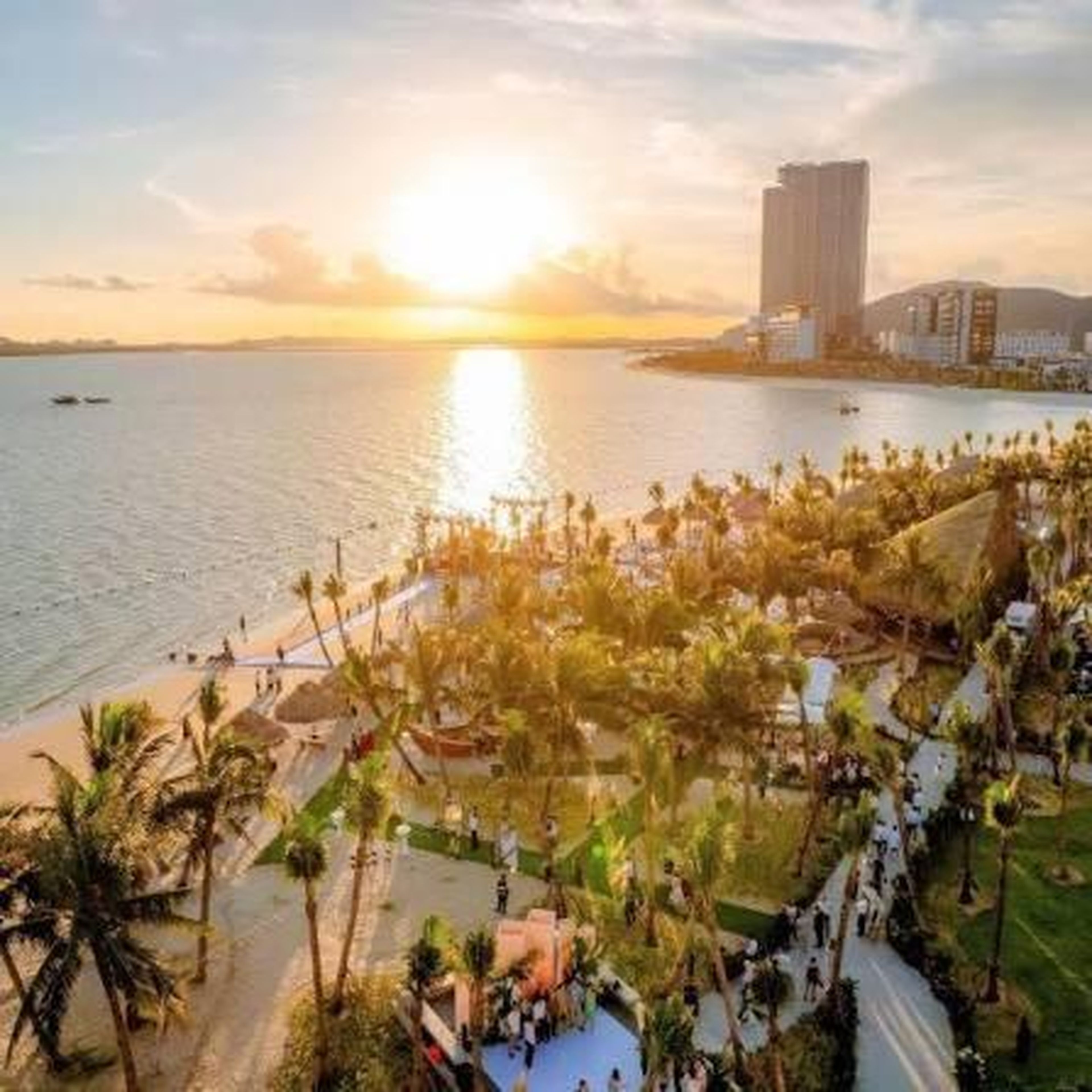 The Azure Duplex - Stunning Bay View - Citadines Ha Long - Hình 36