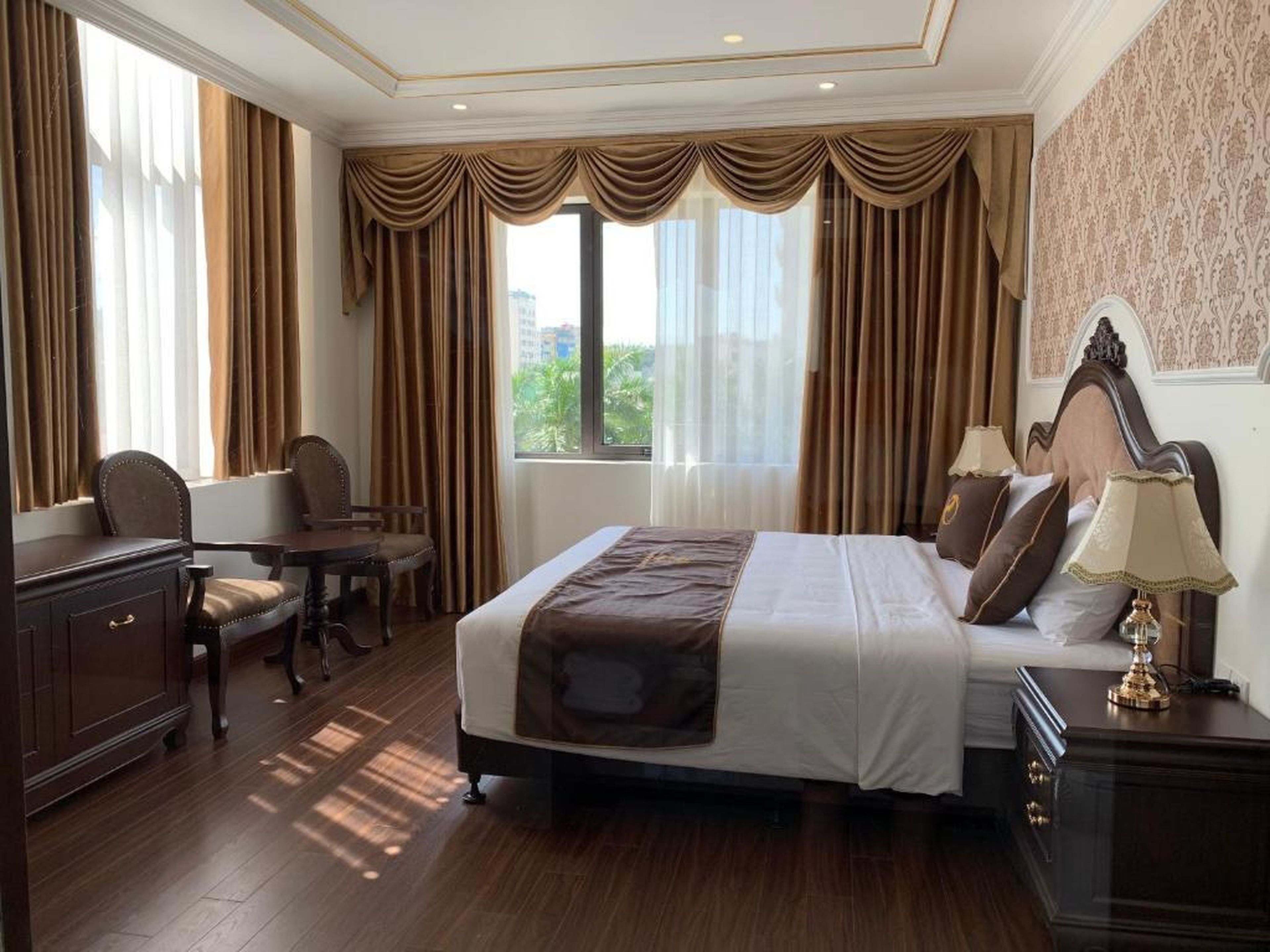 Dragon Legend Hotel - Hình 12