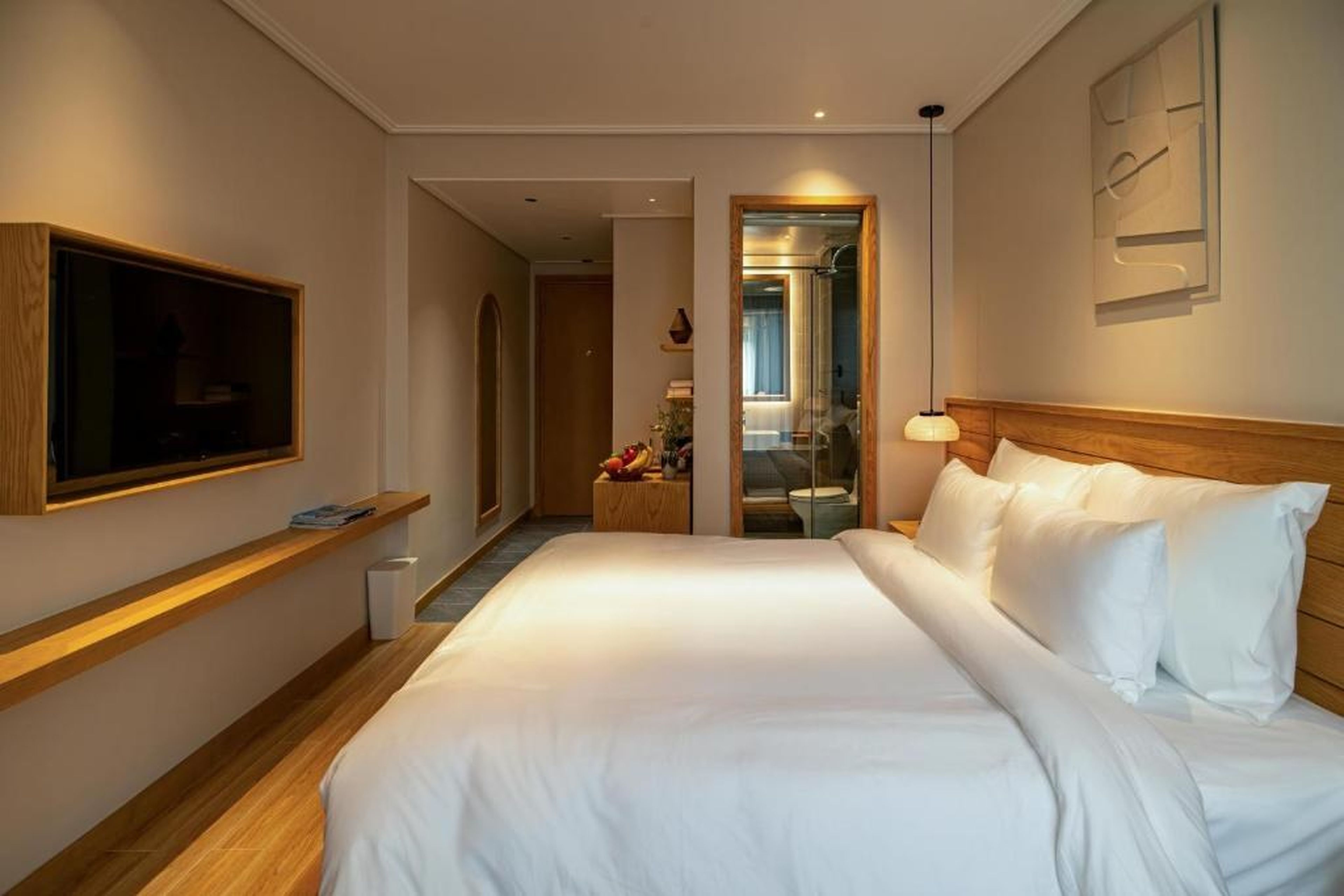 Nam Dat Hotel by D'Lecia Ha Long - Hình 11