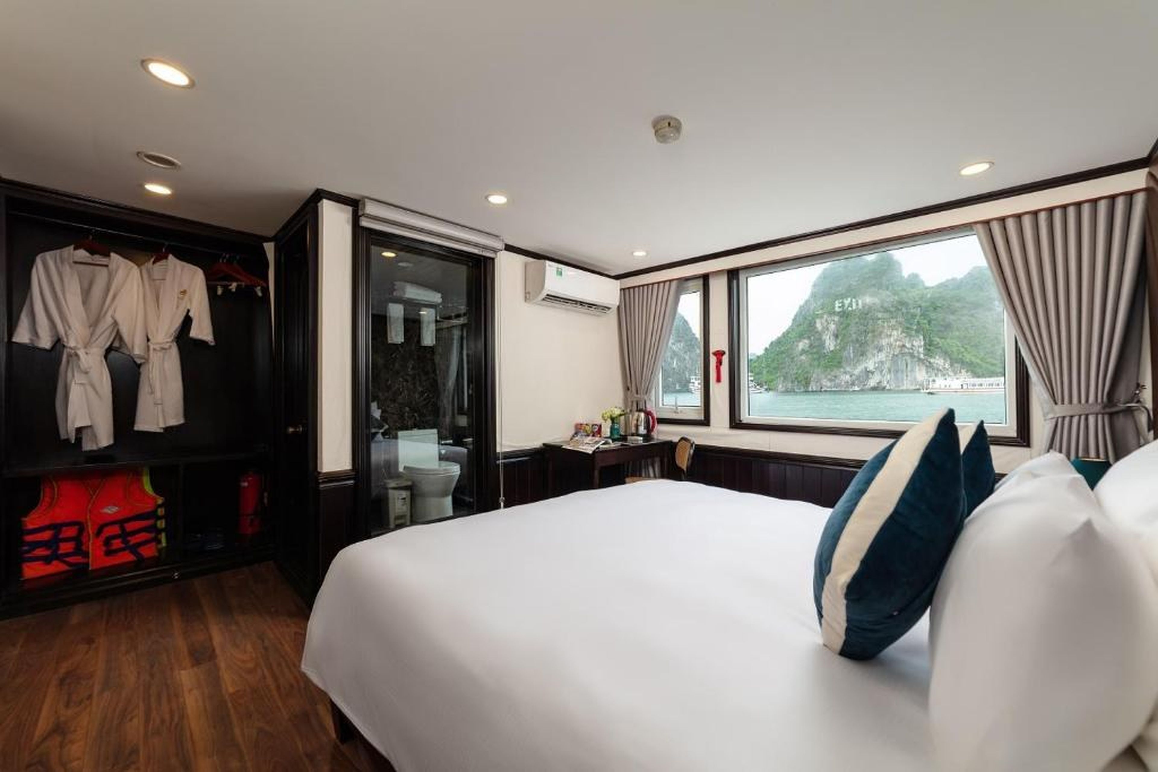 Amanda cruise 5 star ha long bay - Hình 22