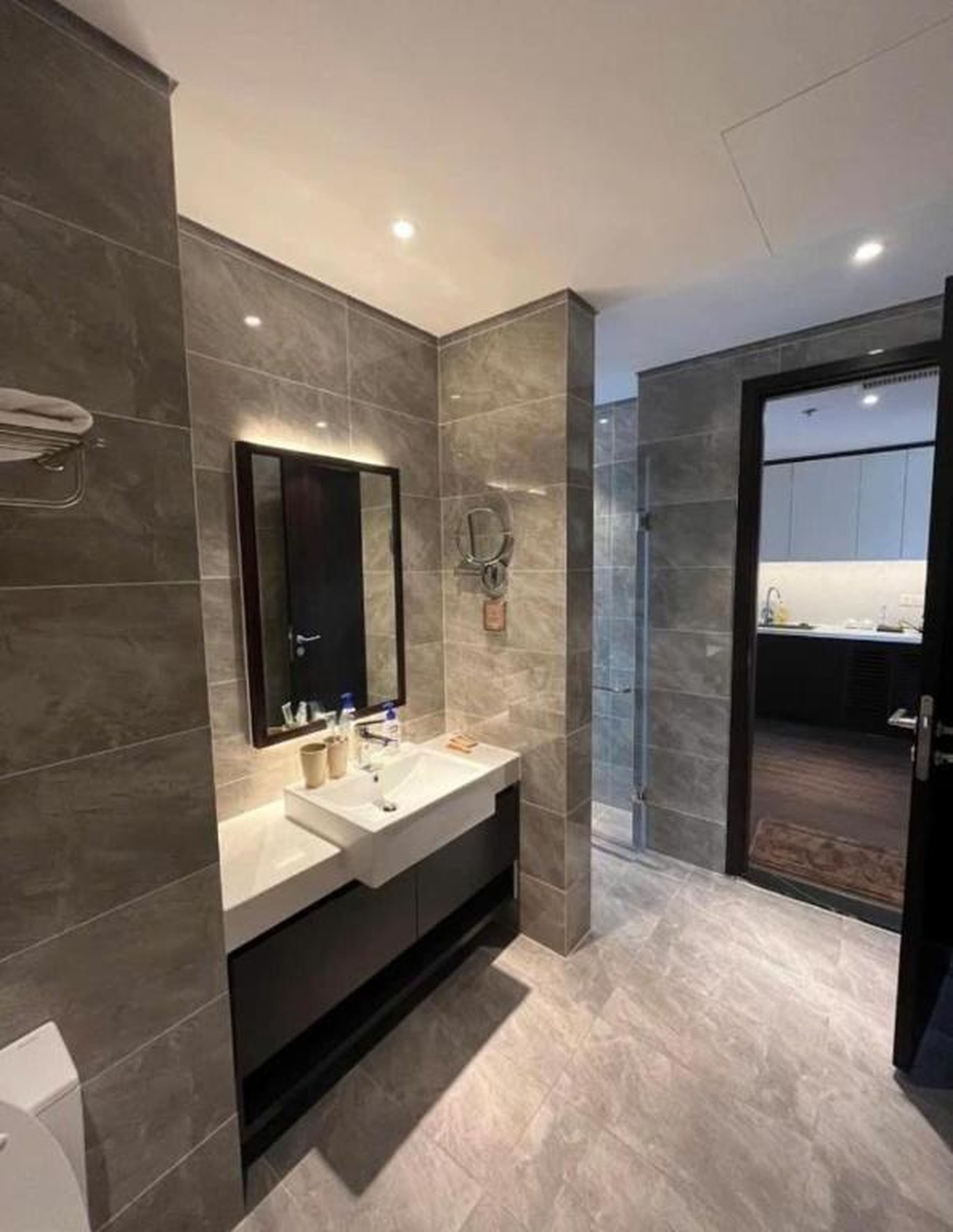 Liam Apartment at Sapphire Ha Long - Hình 14