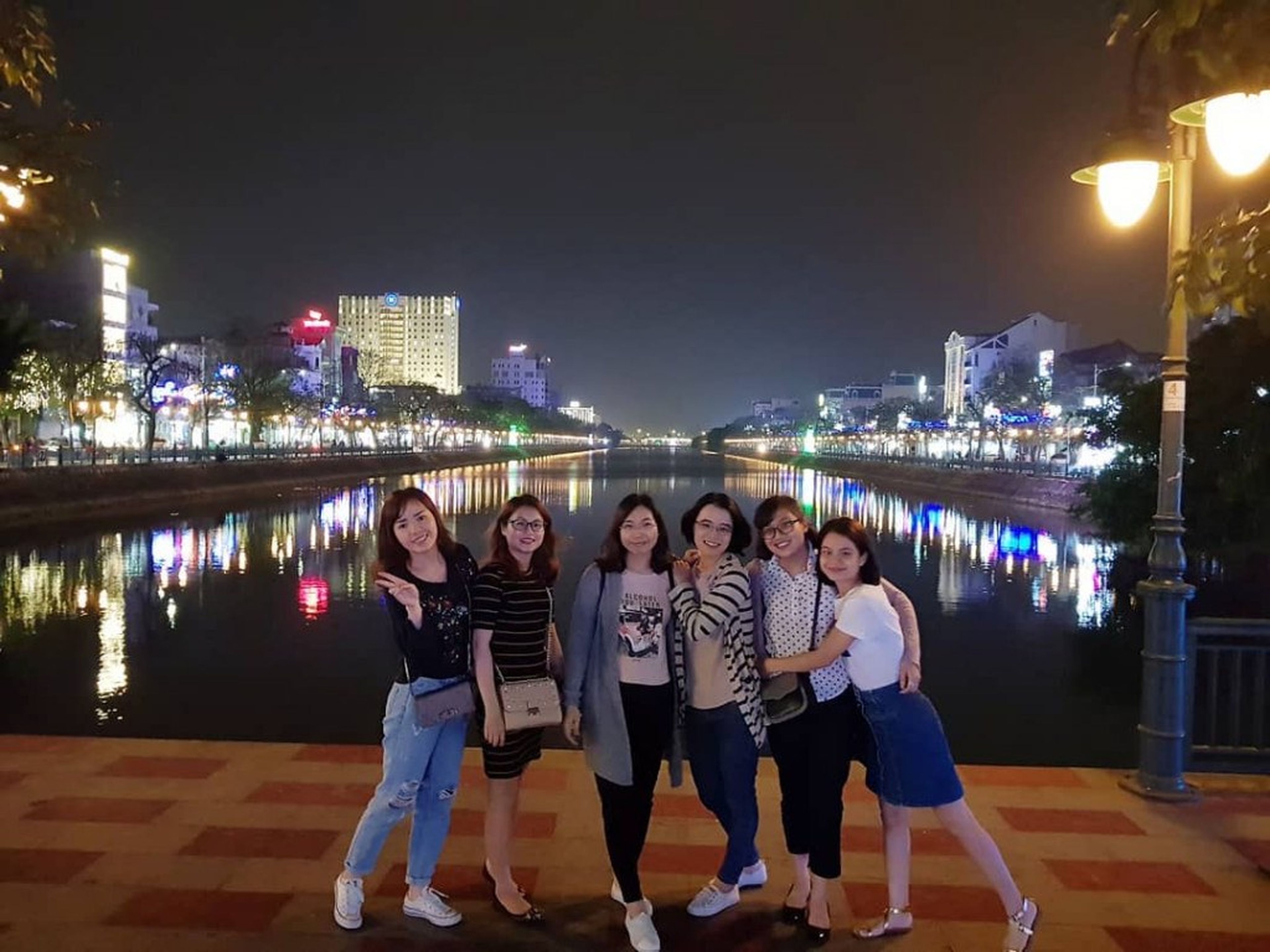 Tam Bạc湖——“红凤凰城”的诗意象征 - Hình 10