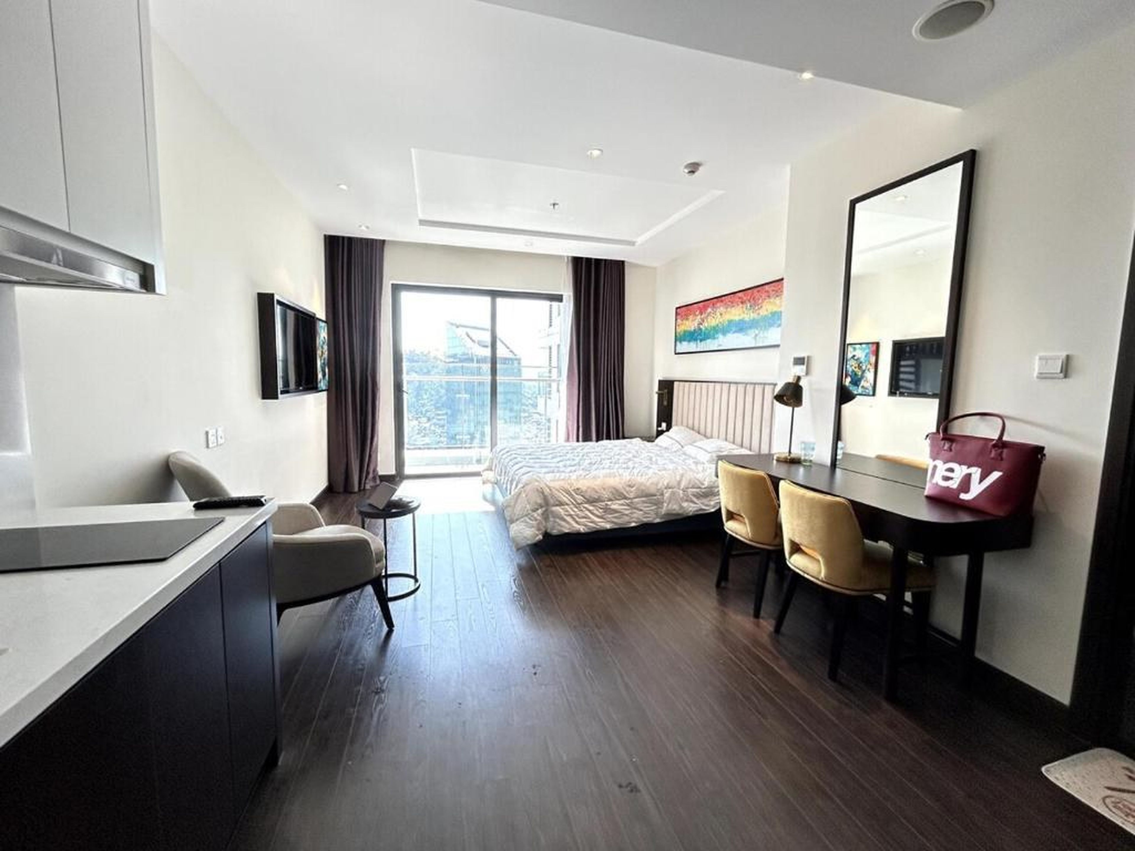 Halong Studio - Hình 4