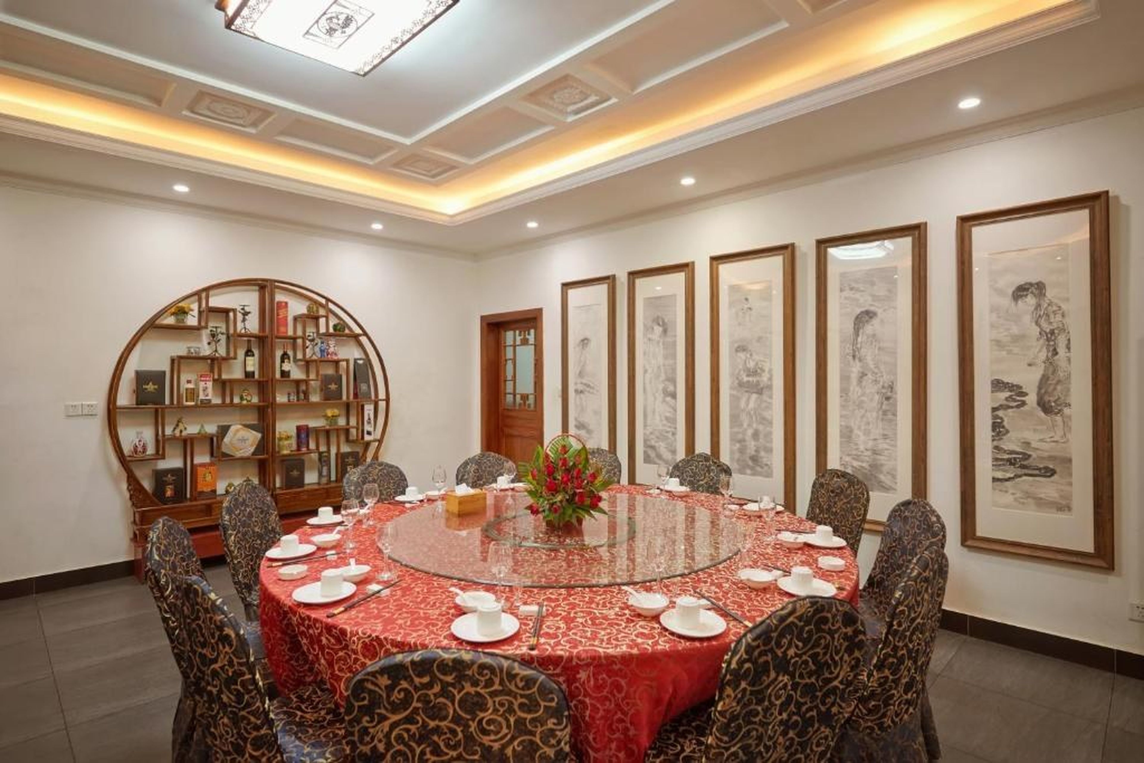 Khách sạn Quốc tế Lợi Lai - Li Lai International Hotel - Hình 49