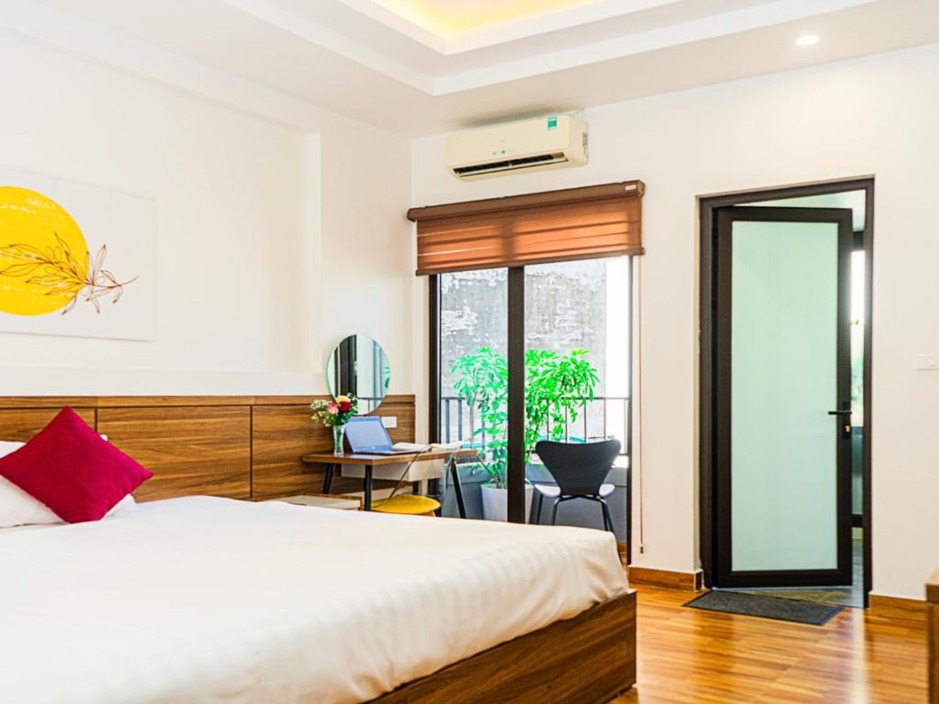 Bai Chay Panda Hotel - Hình 11