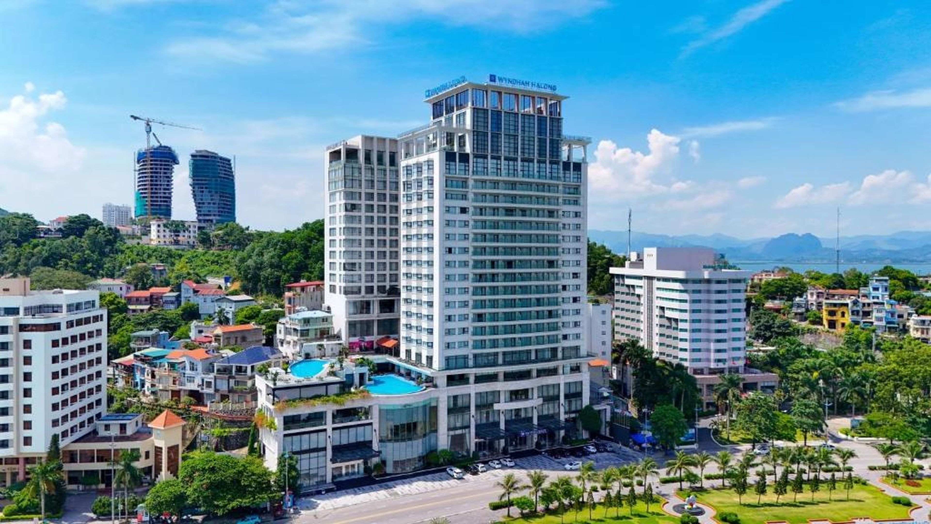 Wyndham Legend Halong - Hình 5