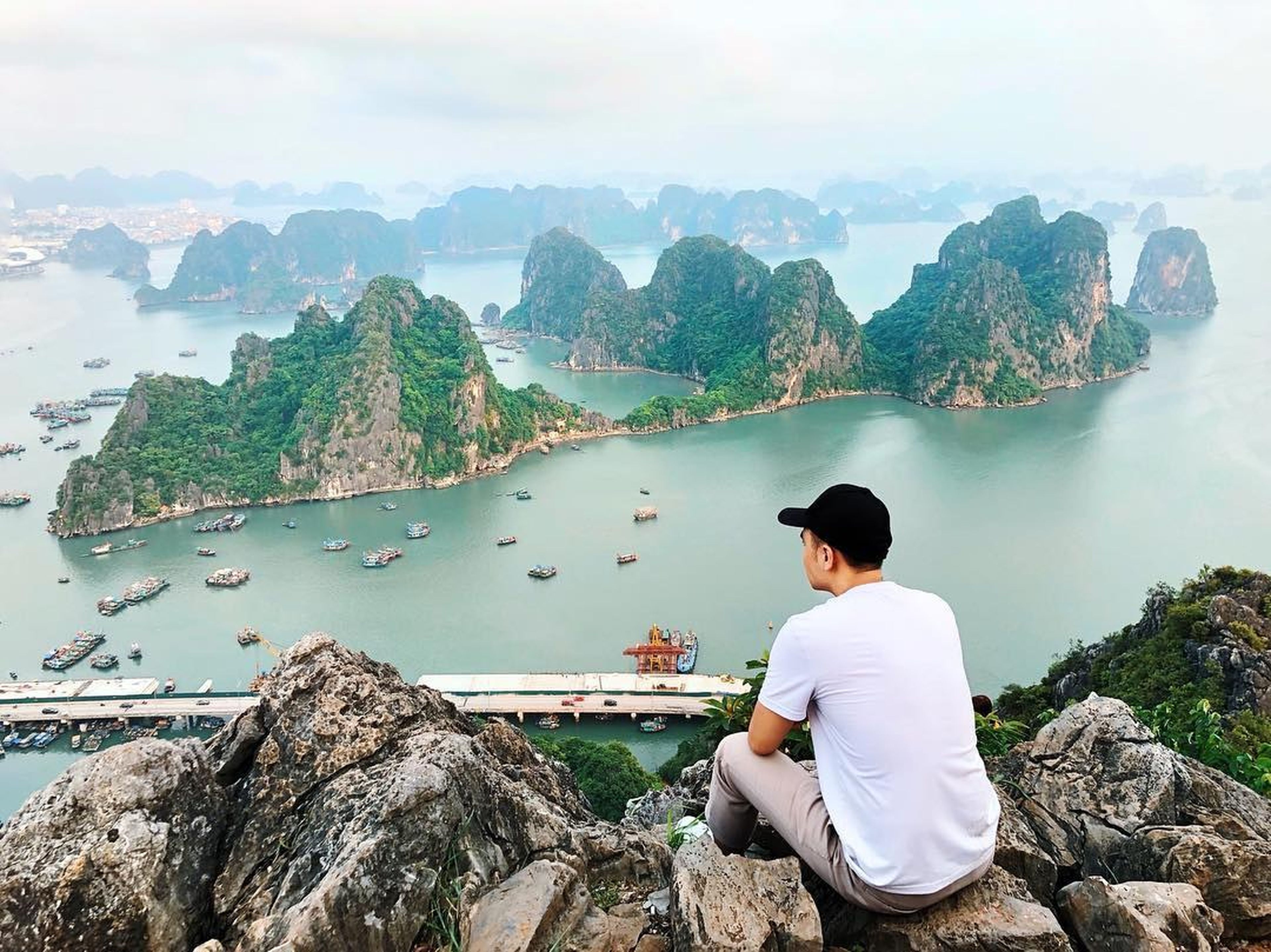 Núi Bài Thơ – Nơi ẩn chứa vẻ đẹp thi ca được thiên nhiên ban tặng - Hình 2