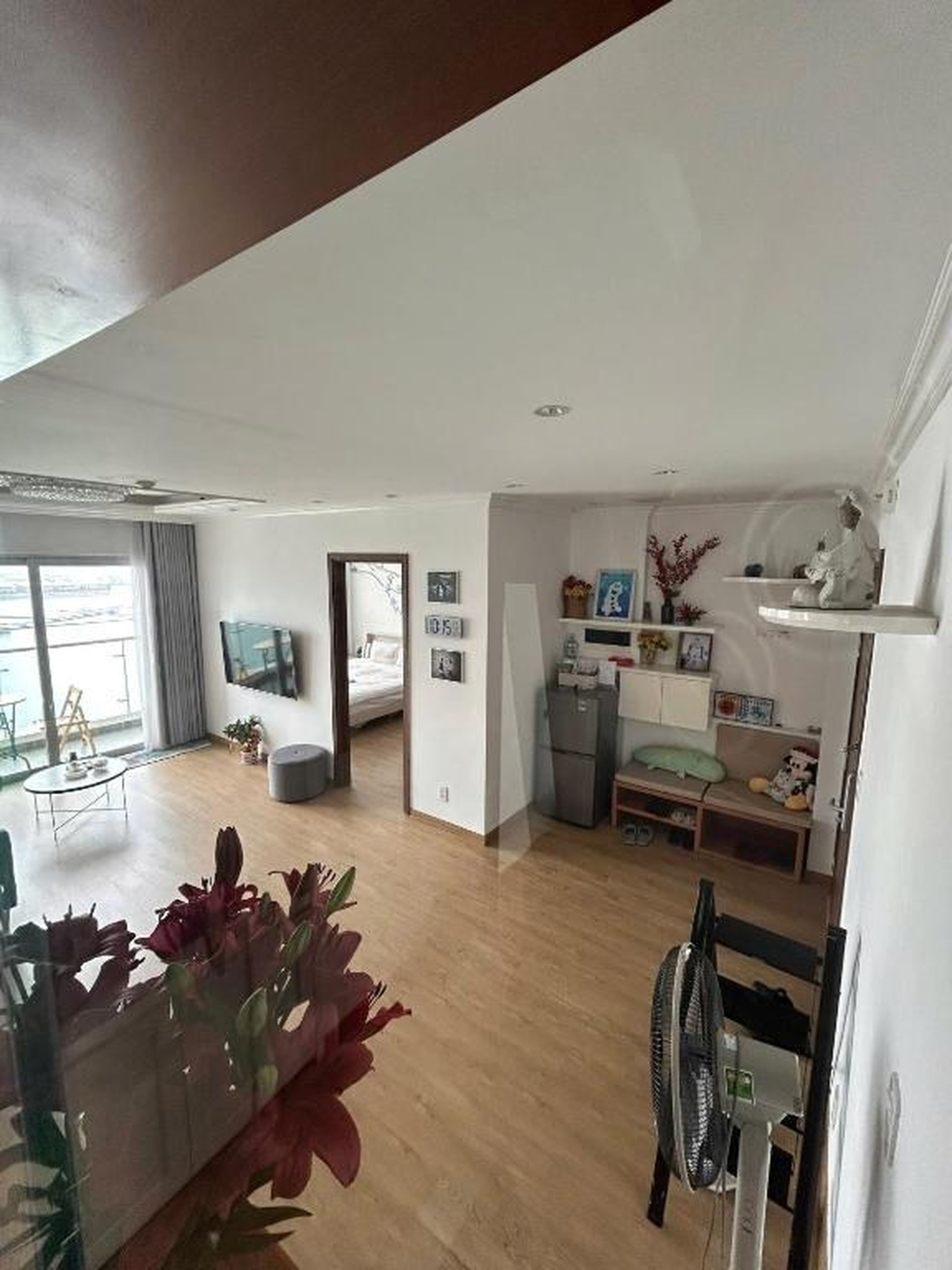 SkyLux 2BR The Saphire Residence Sea View - Hình 4