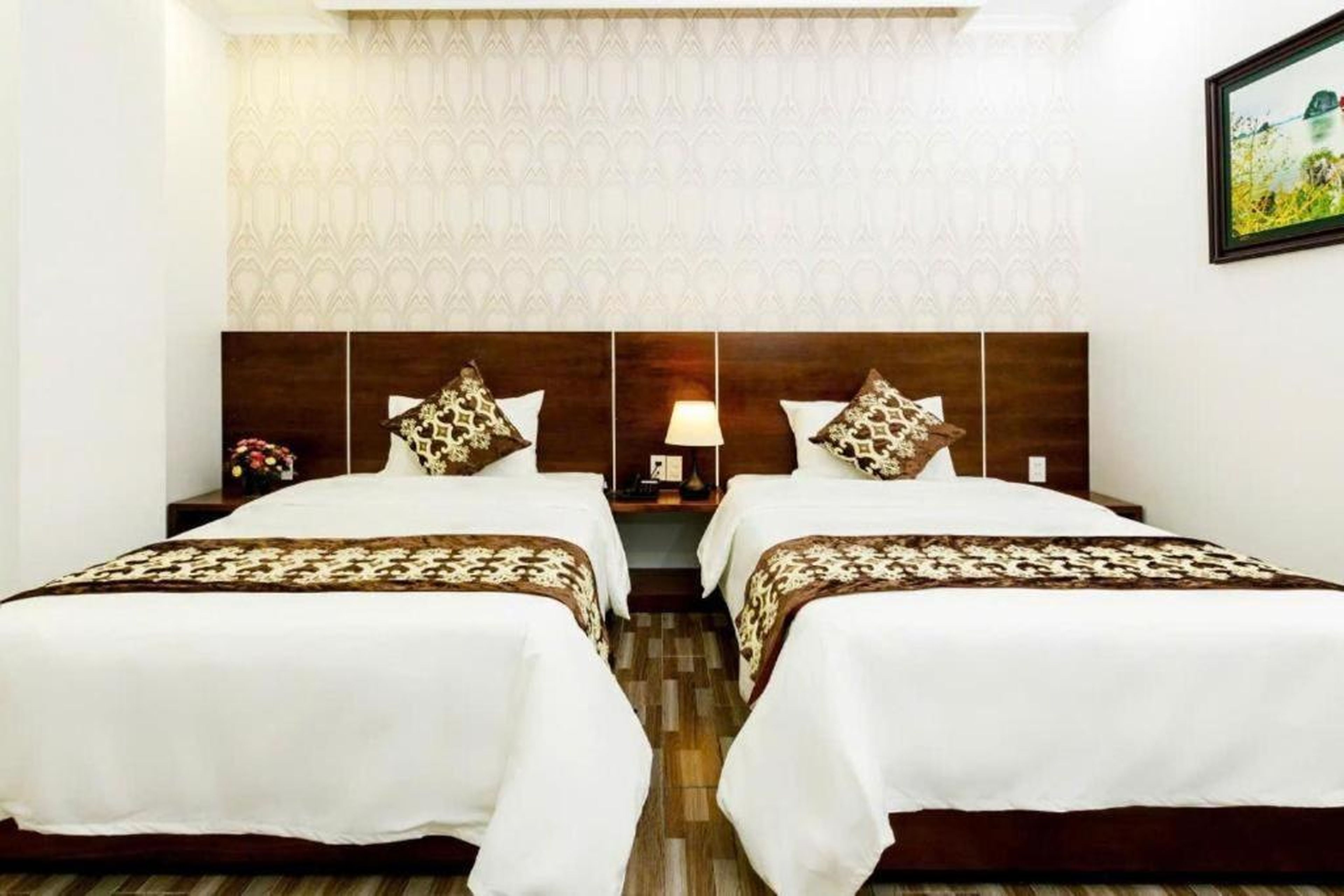 Hưng Anh Hotel - Hình 19