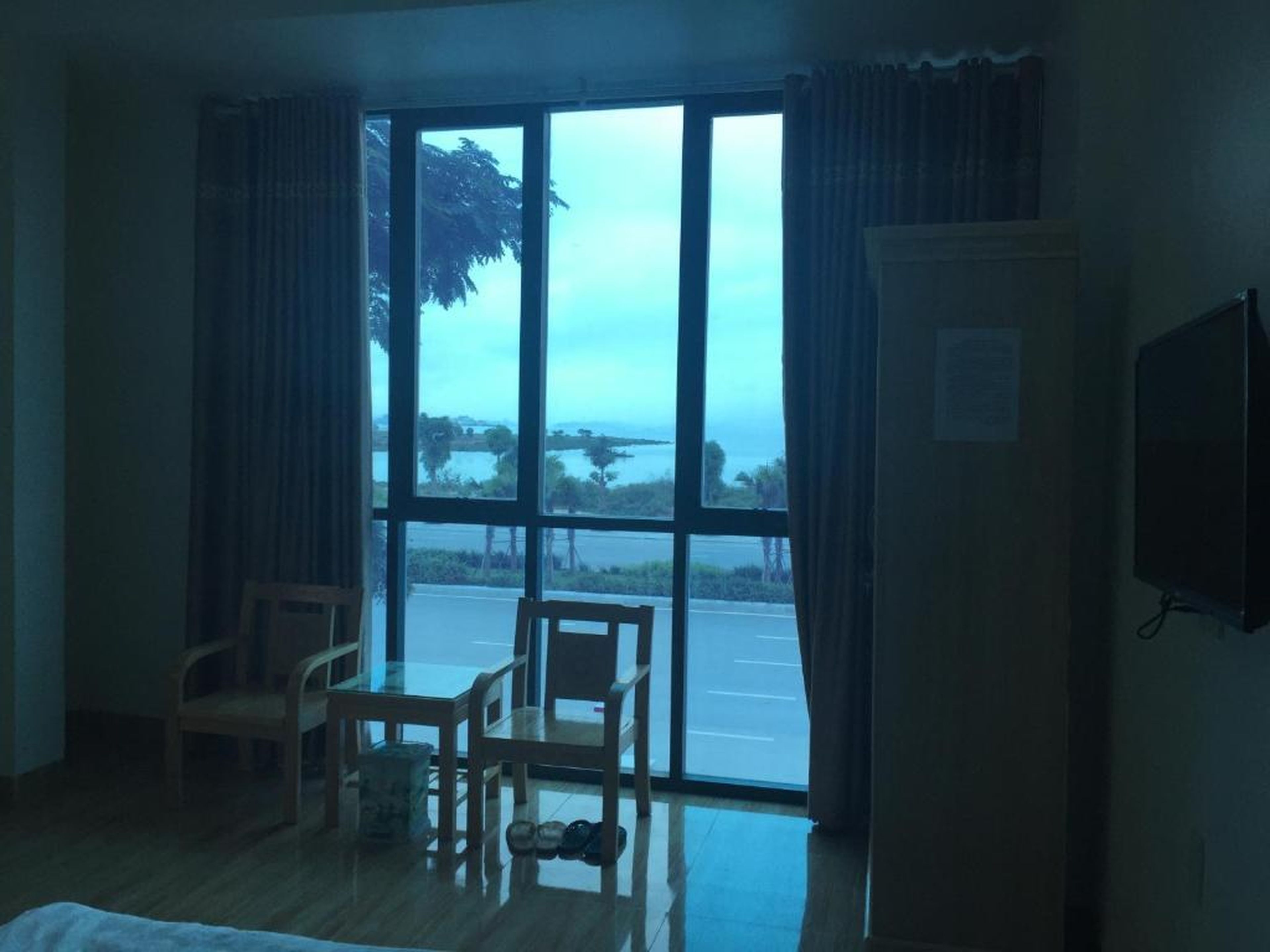 Gate Tuan Chau Hotel - Hình 32