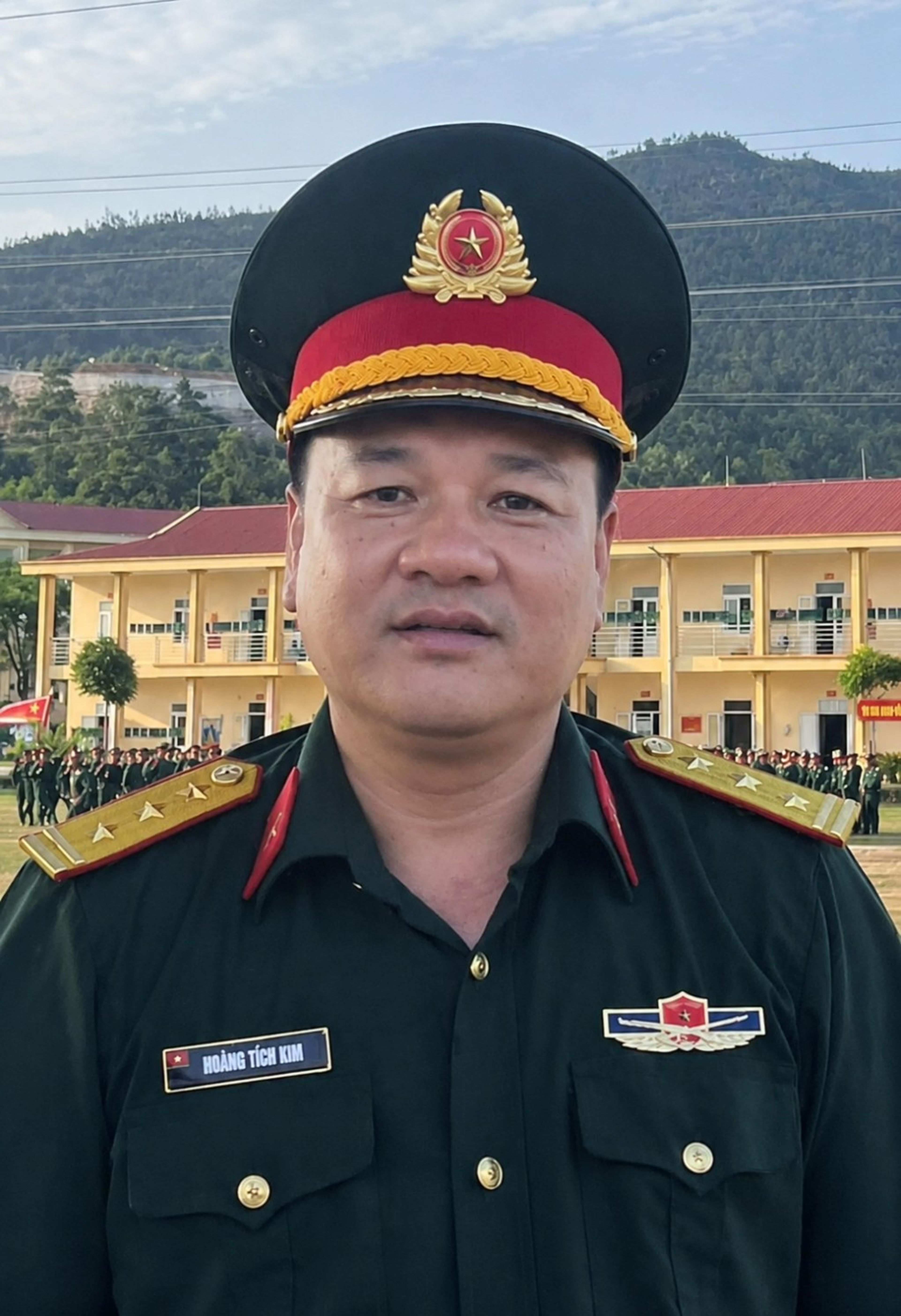 Ensuring safety for sightseeing and overnight stays in Hạ Long Bay - Hình 1