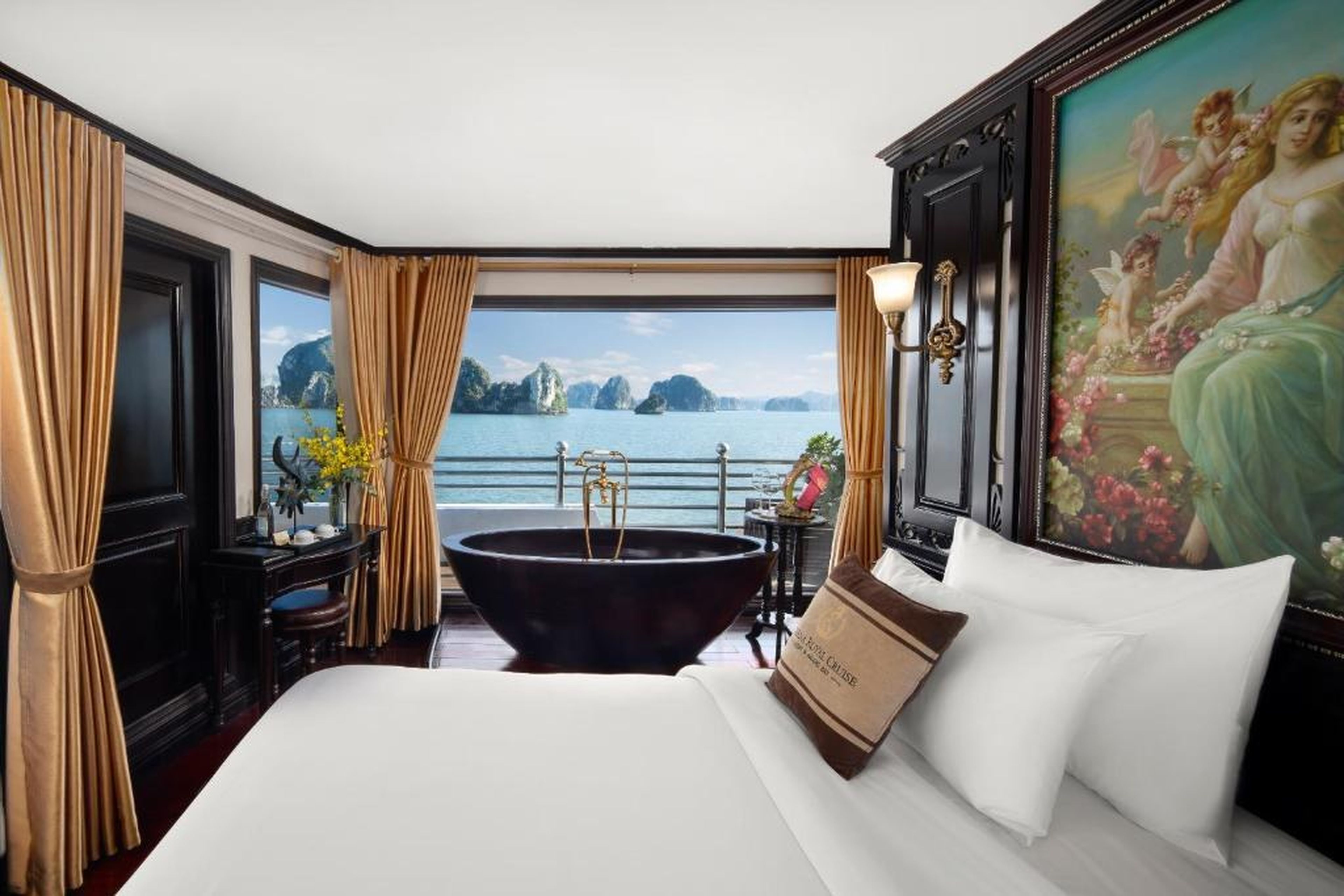 Athena Royal Cruise - Luxury in Halong Bay - Hình 27