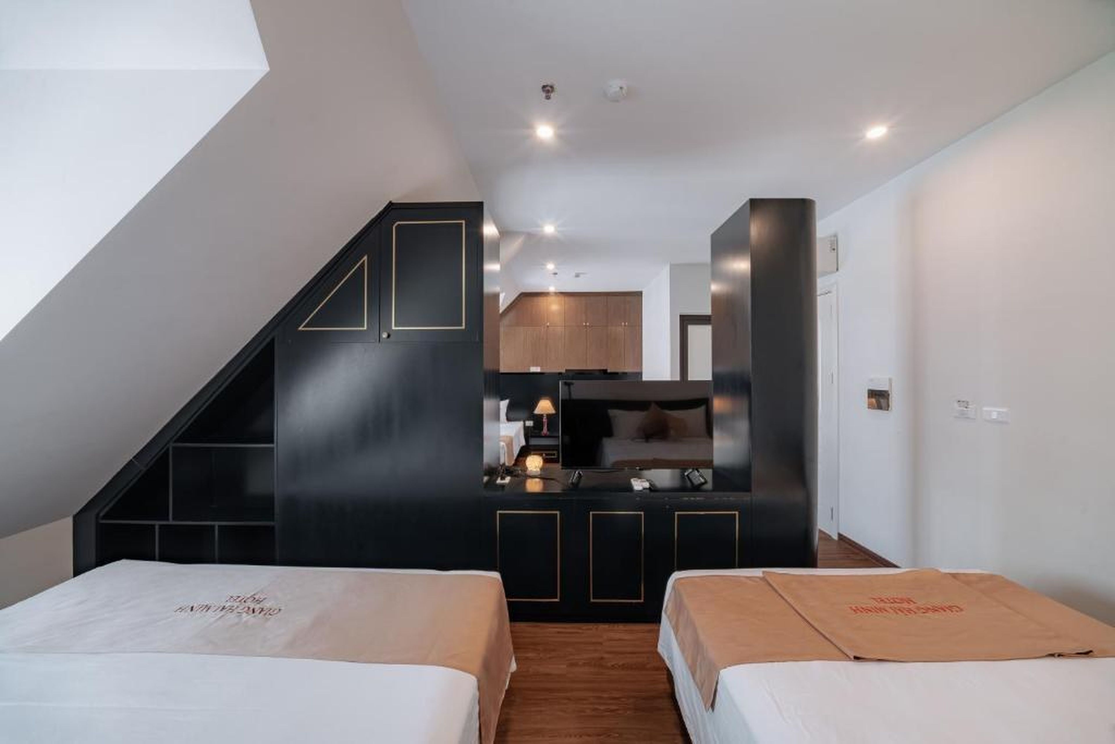 Giang Hải Minh Hạ Long Hotel - Hình 17