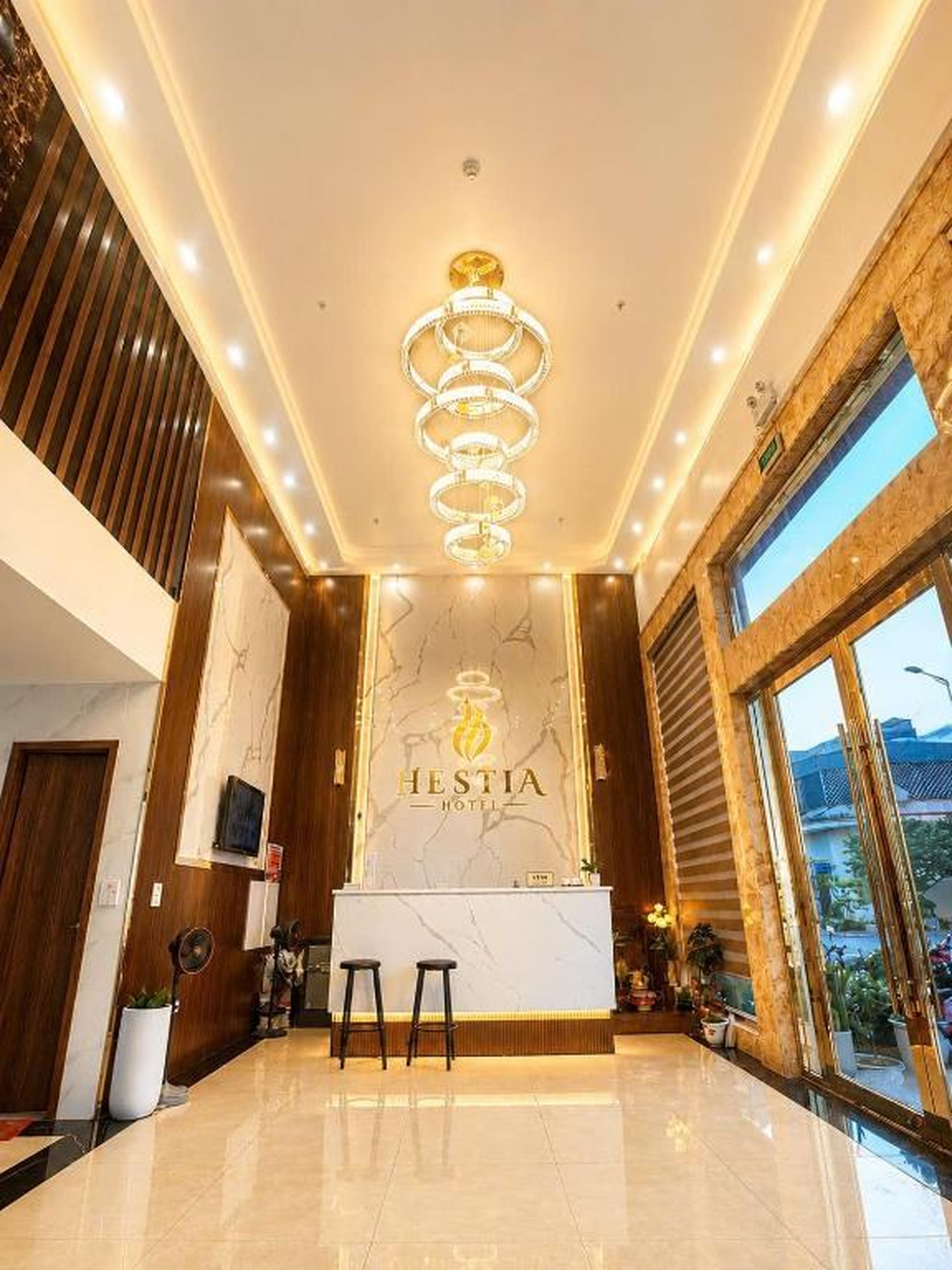 Hestia Hotel Móng Cái - Hình 10