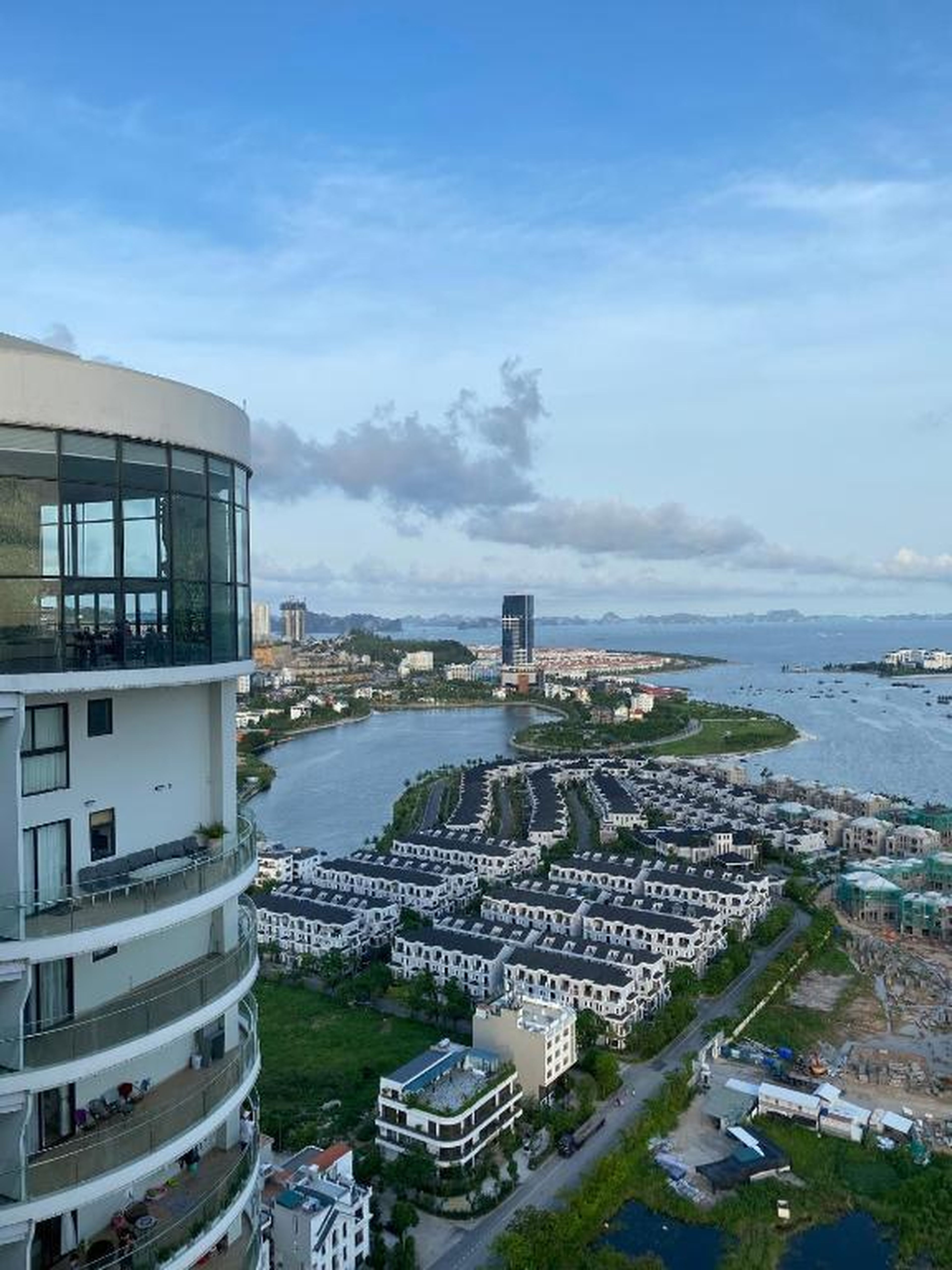 Paradis Homestay Marina Ha Long - Hình 26