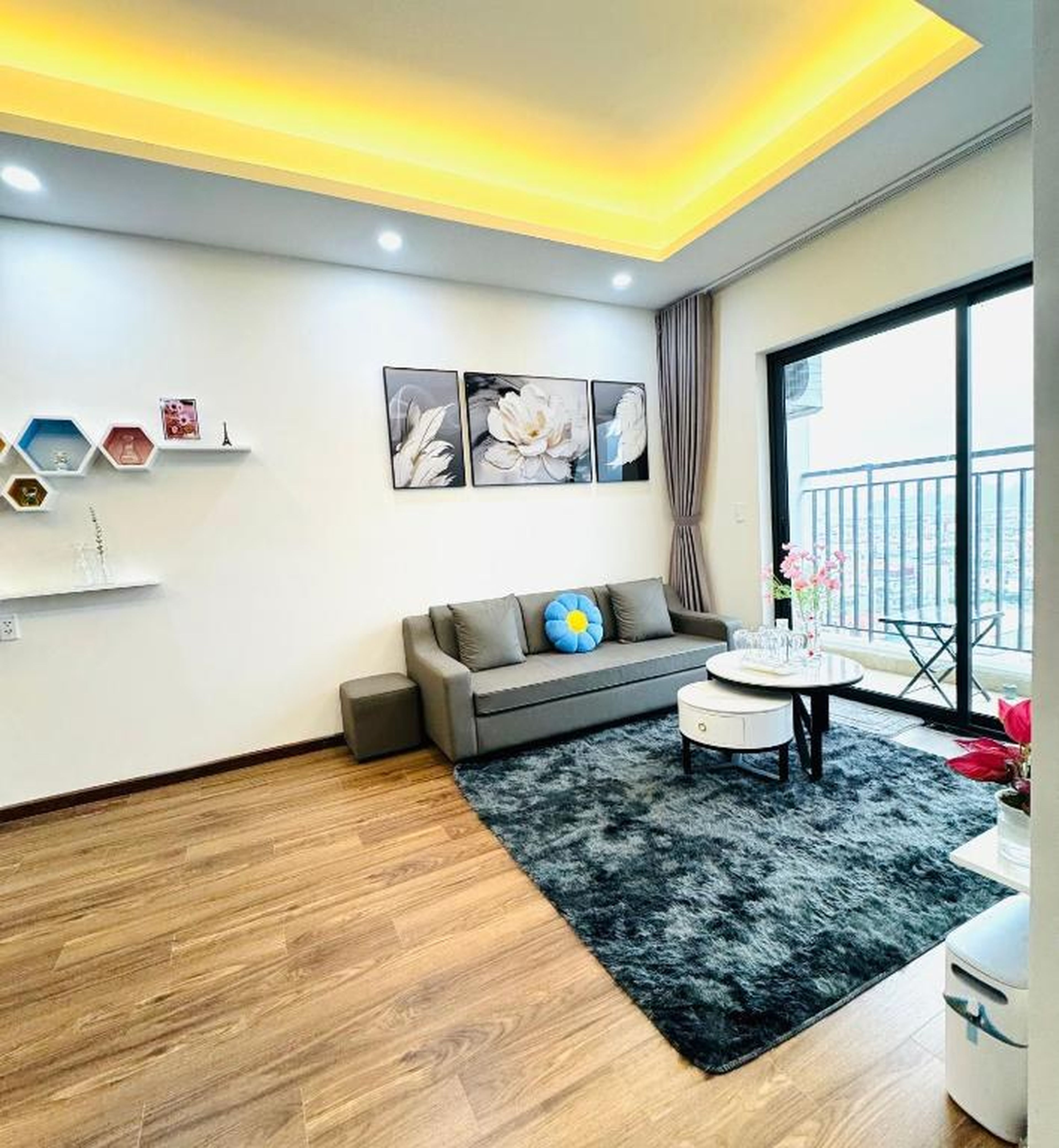 Homestay Phuong Thao Luxcity Cam Pha - Hình 16