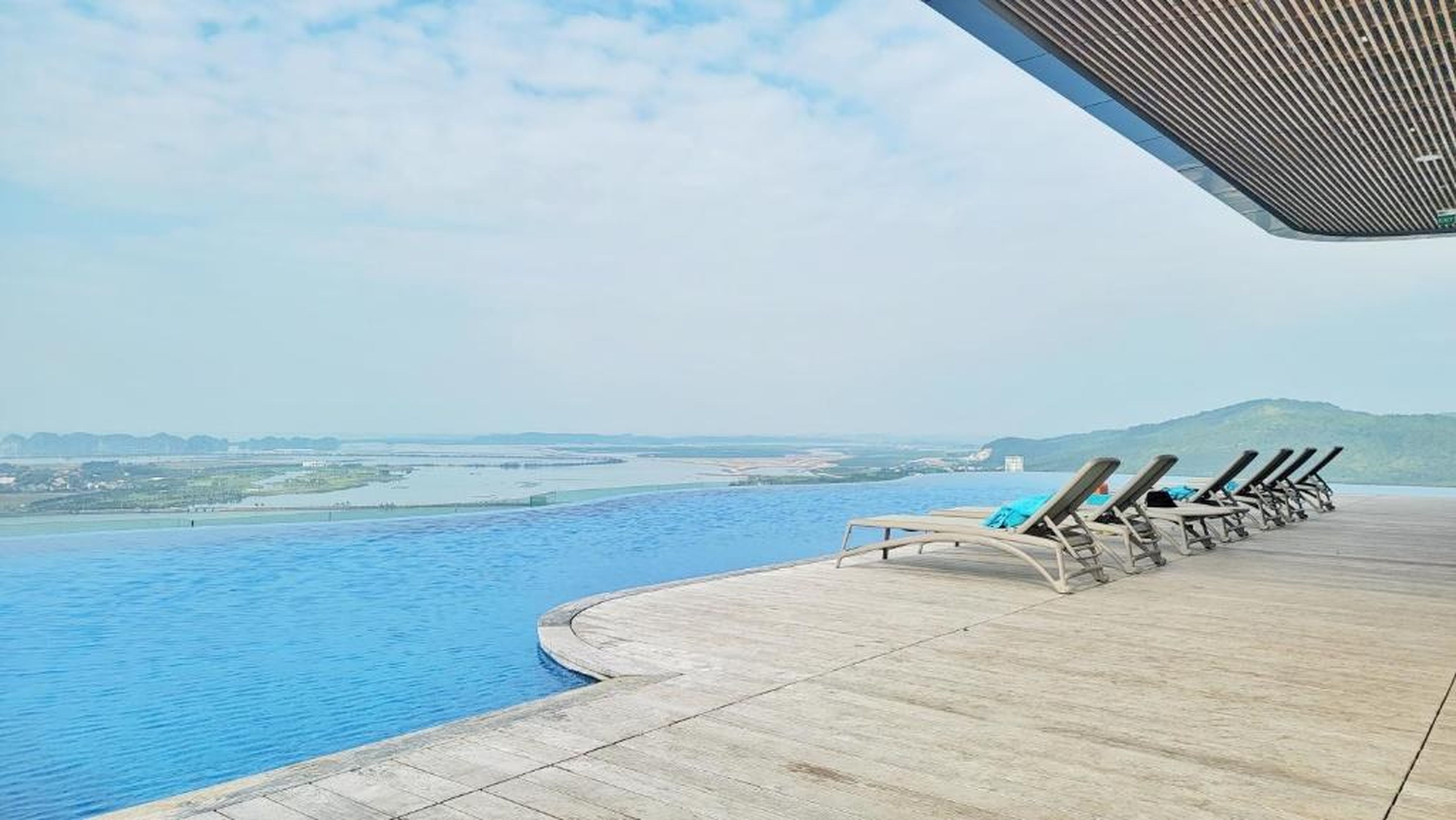 A la Carte Ha Long Residences Căn hộ 5 stars cạnh biển - Hình 28