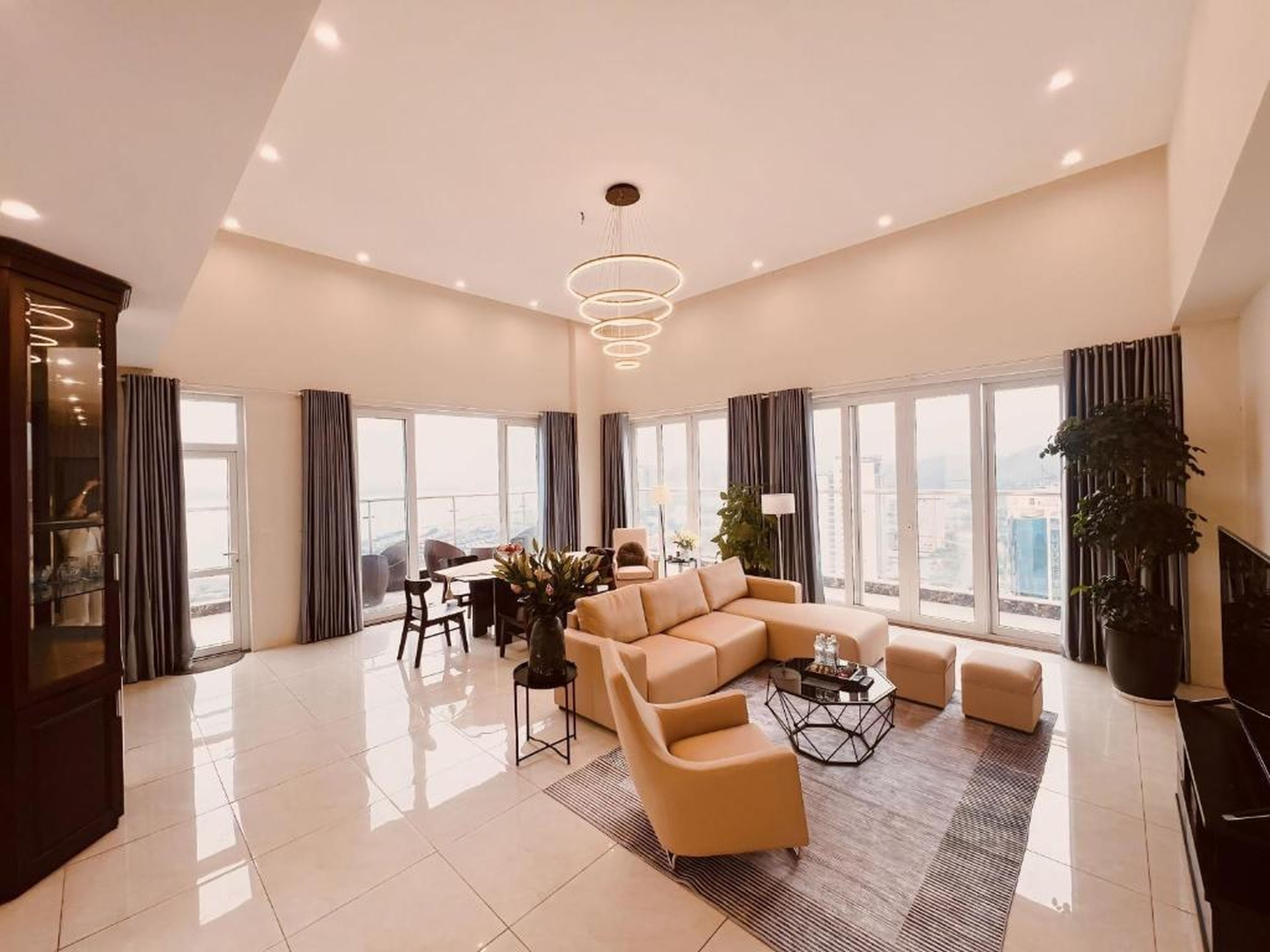Homestay Ha Long luxury (sea ​​view) - Hình 5
