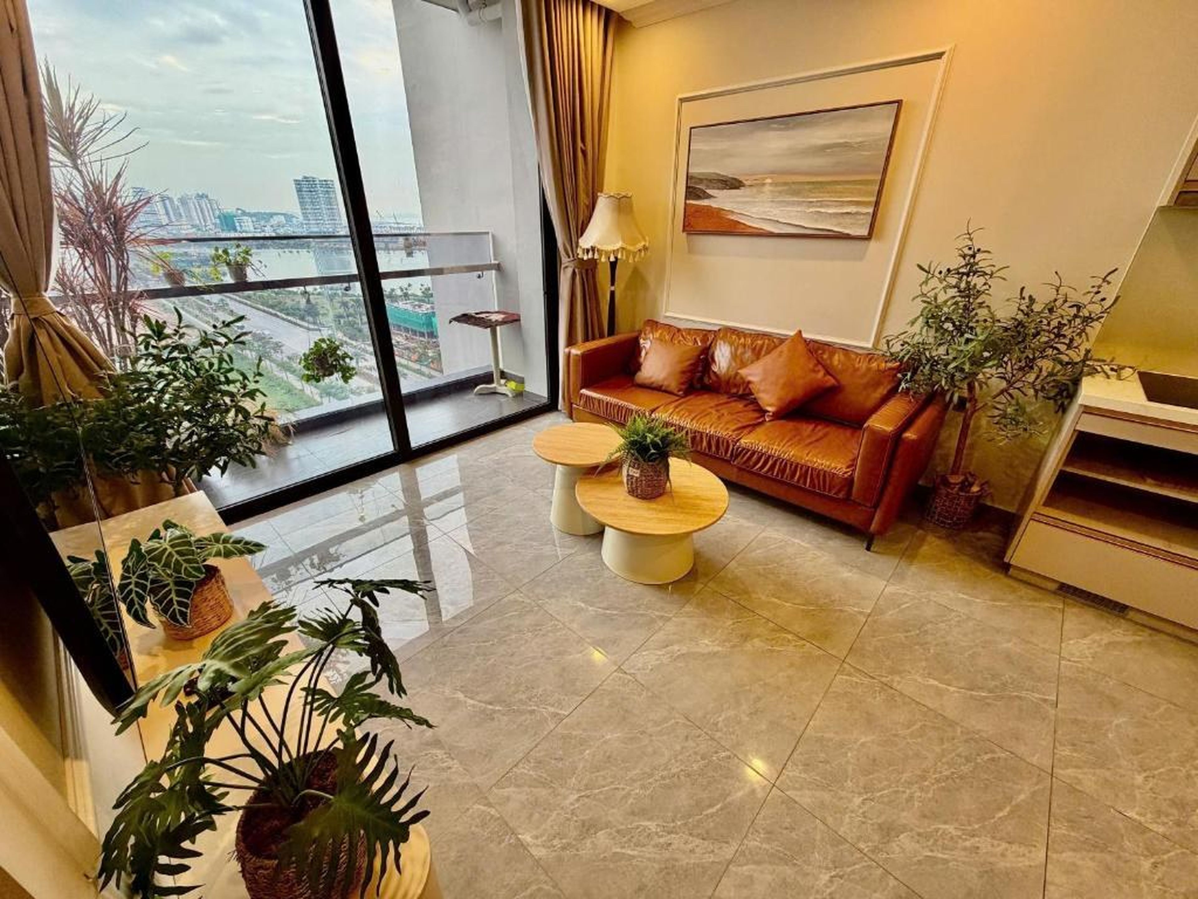 ICON40 Luxury Apartment Hạ Long - Hình 42