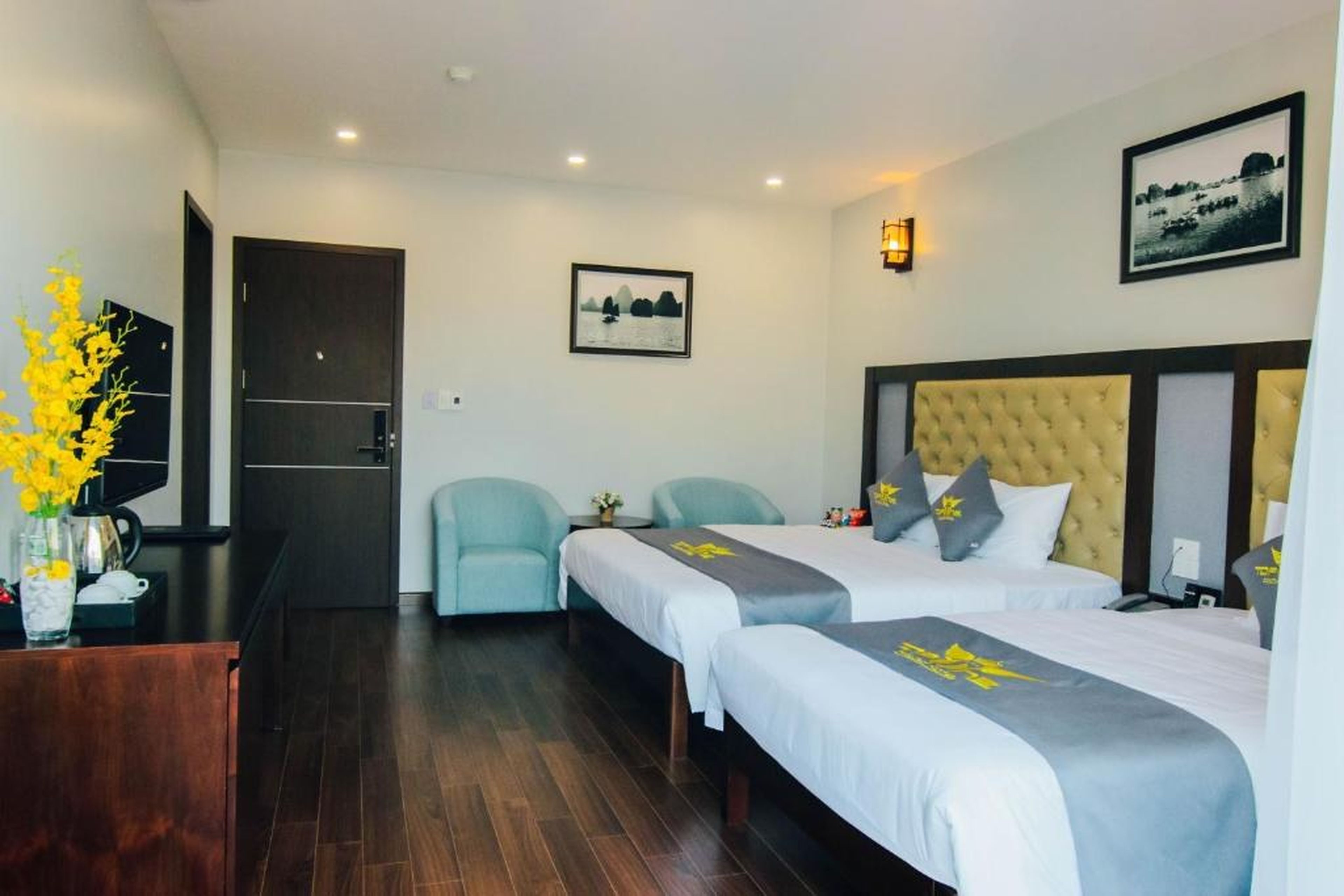 Topone Halong Hotel - Hình 47