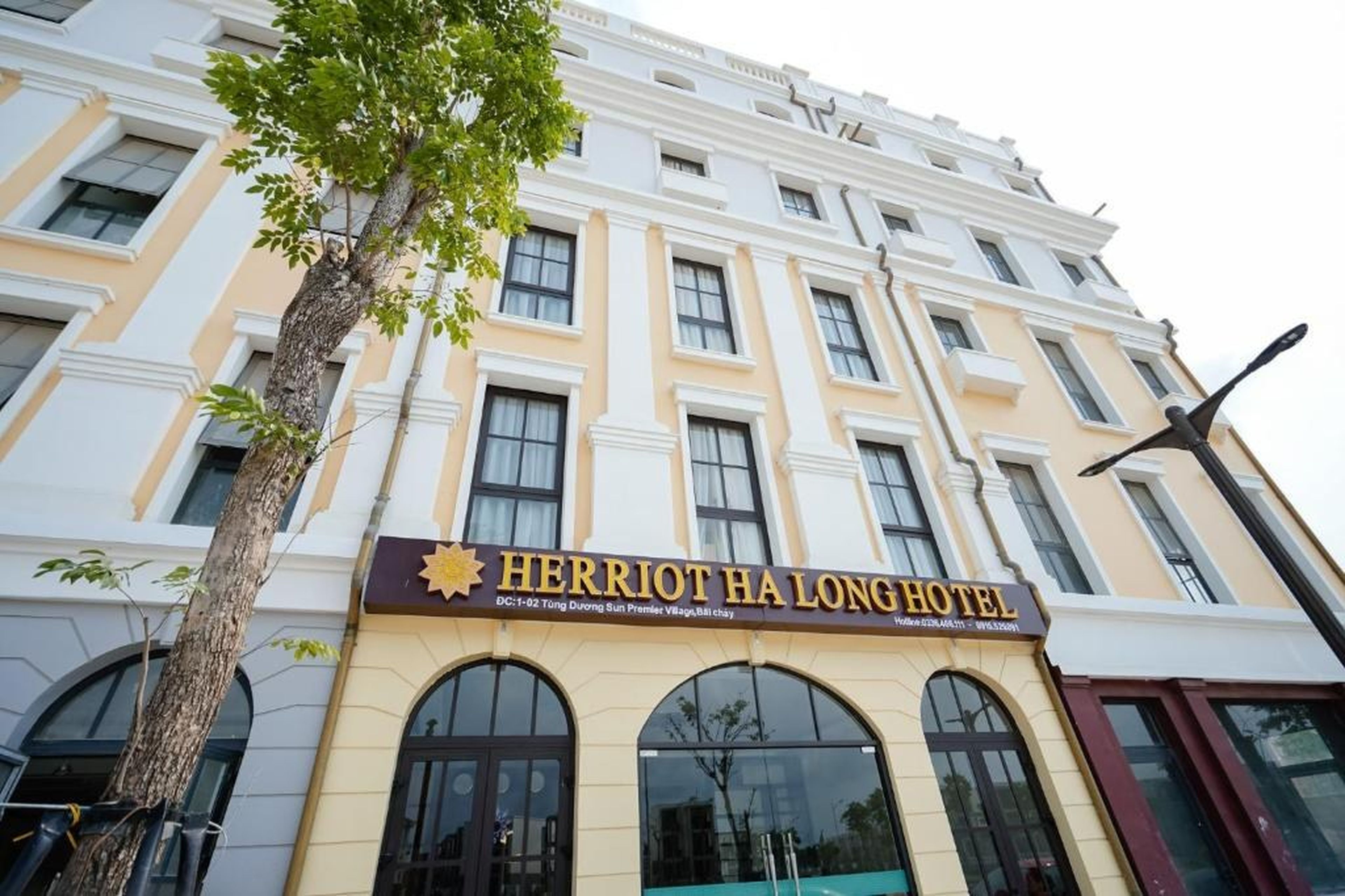 Herriot Hạ Long Hotel - Hình 12