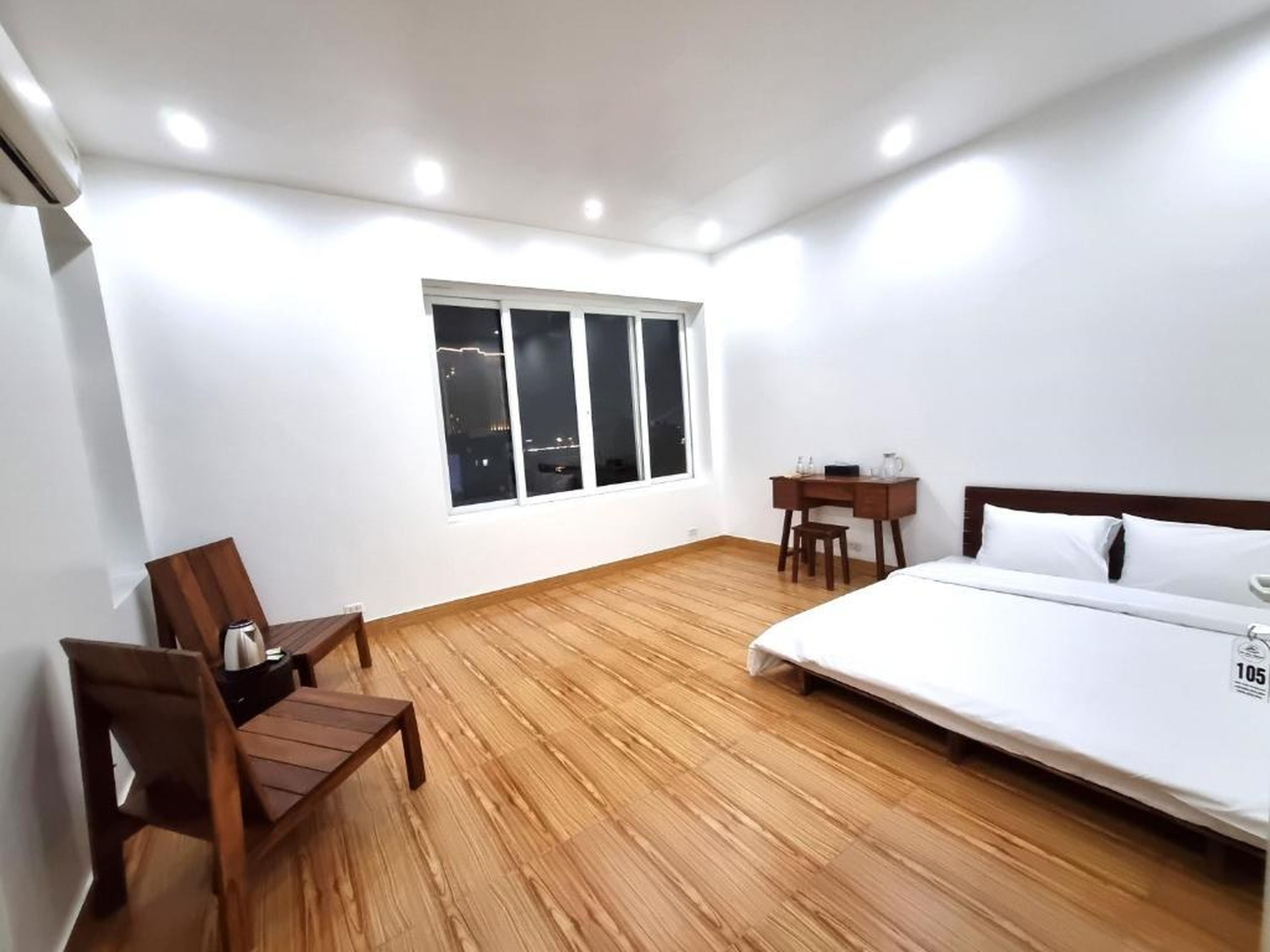 Top Hill Halong Homestay - Hình 39