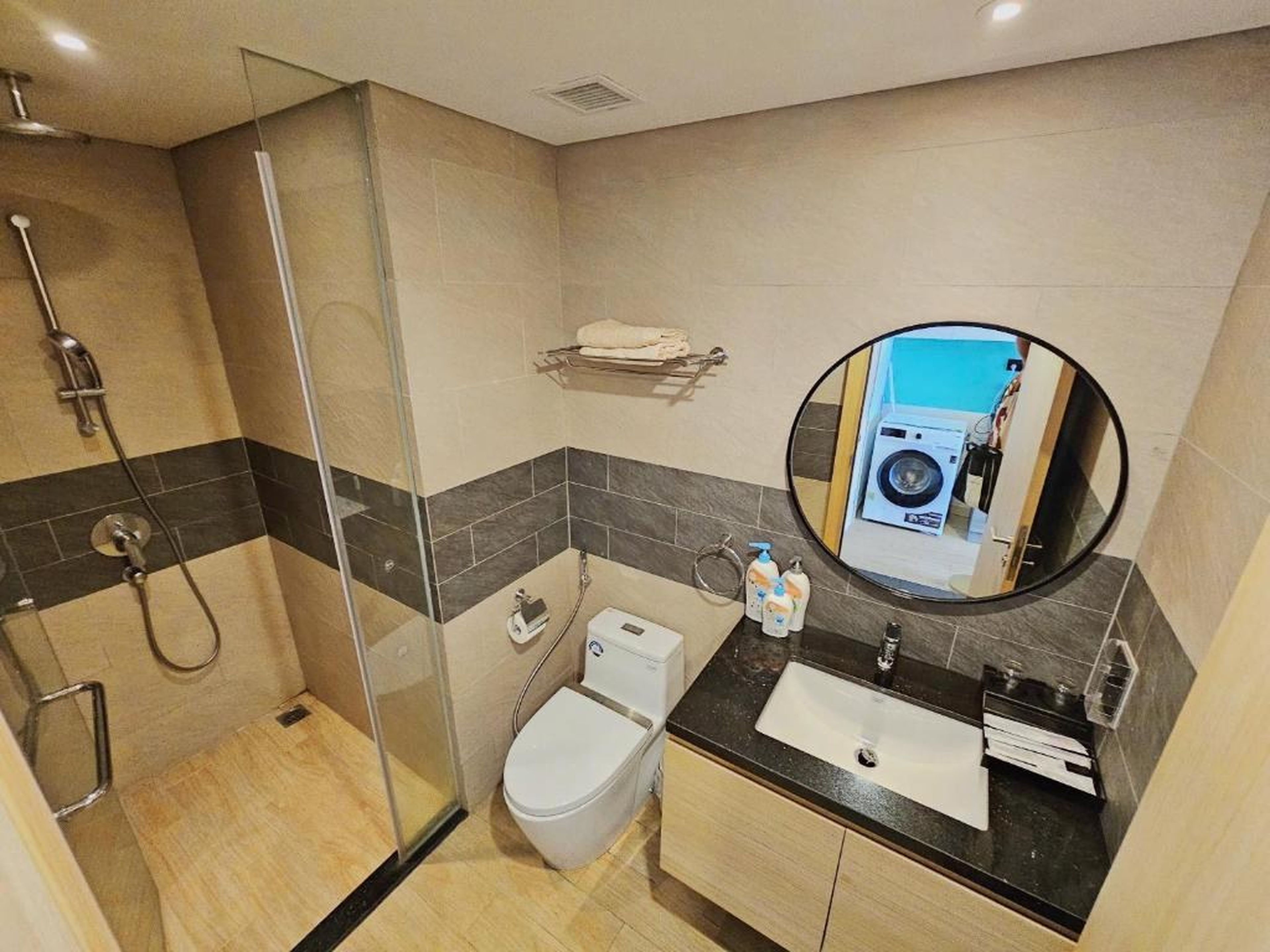Homestay Citadine Ha Long Apartment with Seaview - Hình 9