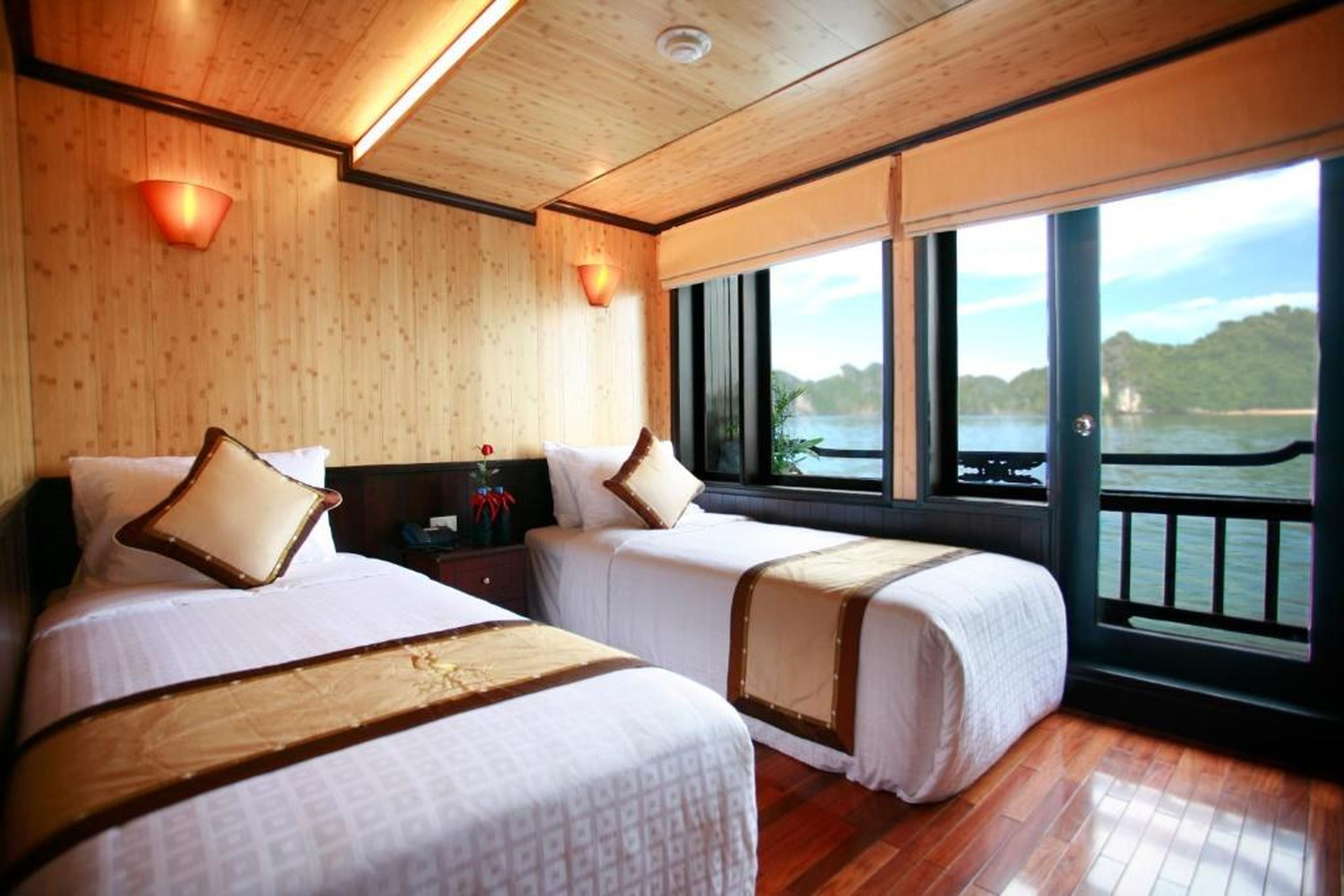 Syrena Cruises - Hình 23
