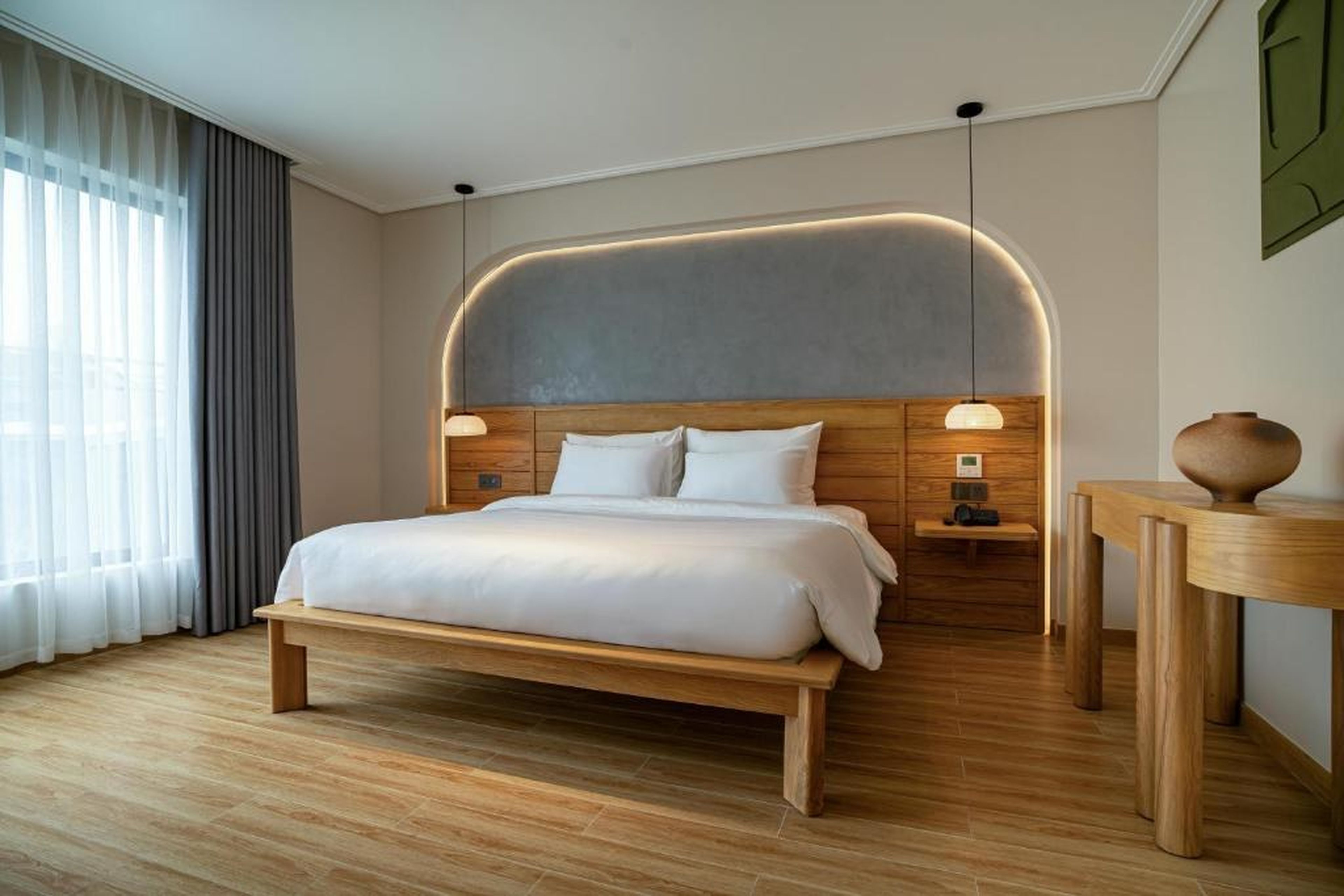 Nam Dat Hotel by D'Lecia Ha Long - Hình 17