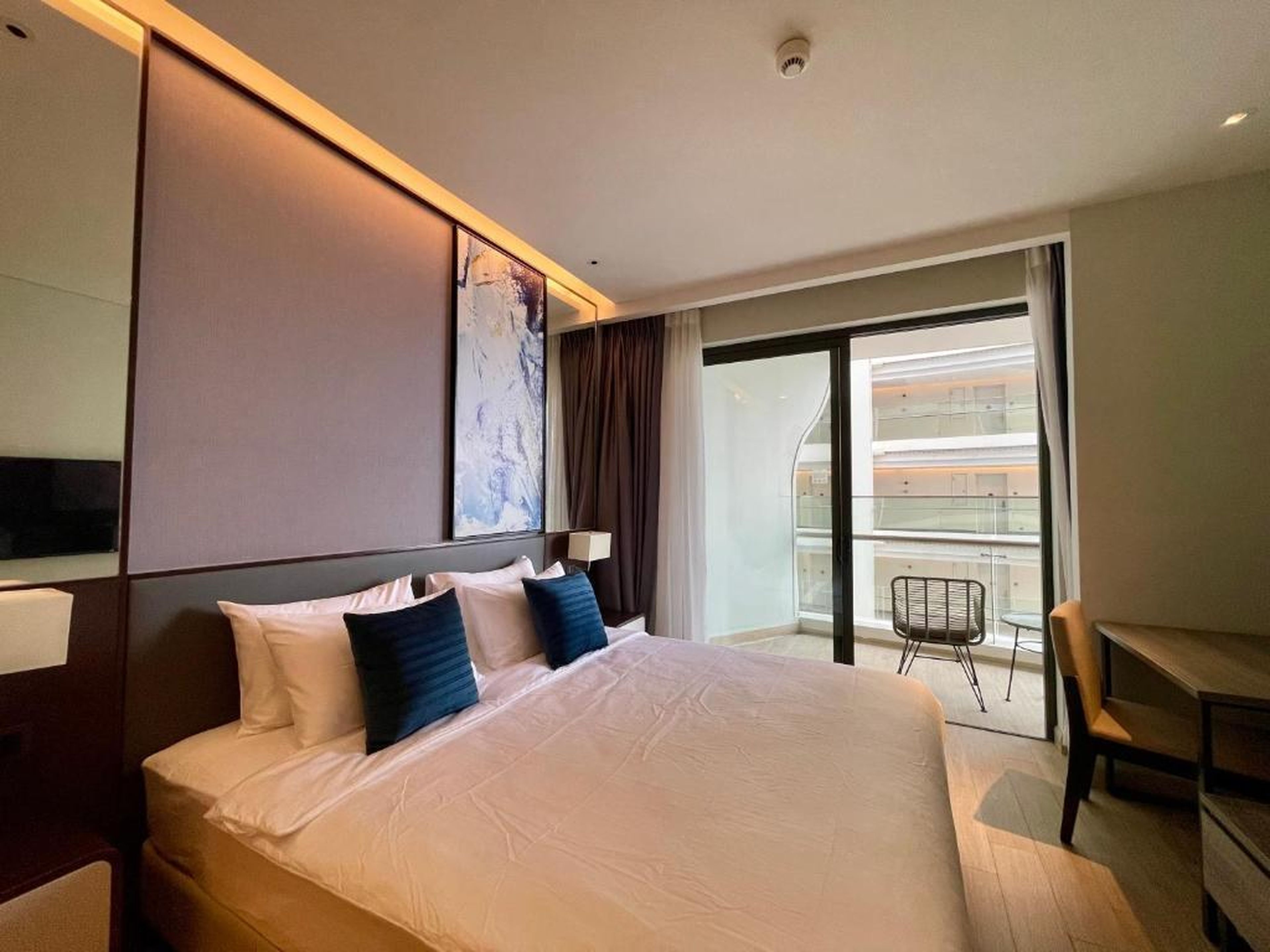 Marina Suite Residence Halong - Hình 22