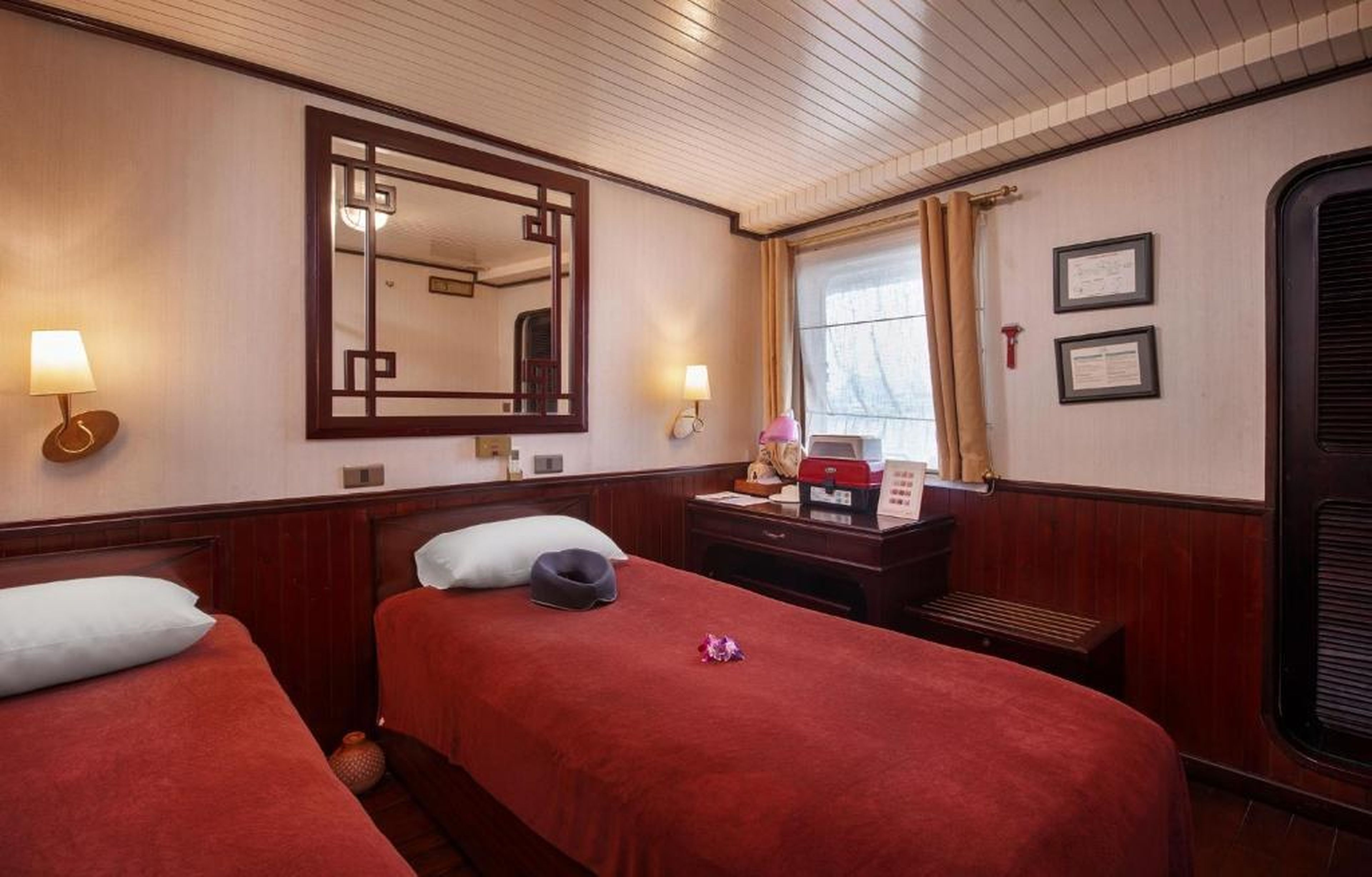 Emeraude Classic Cruises - Hình 3