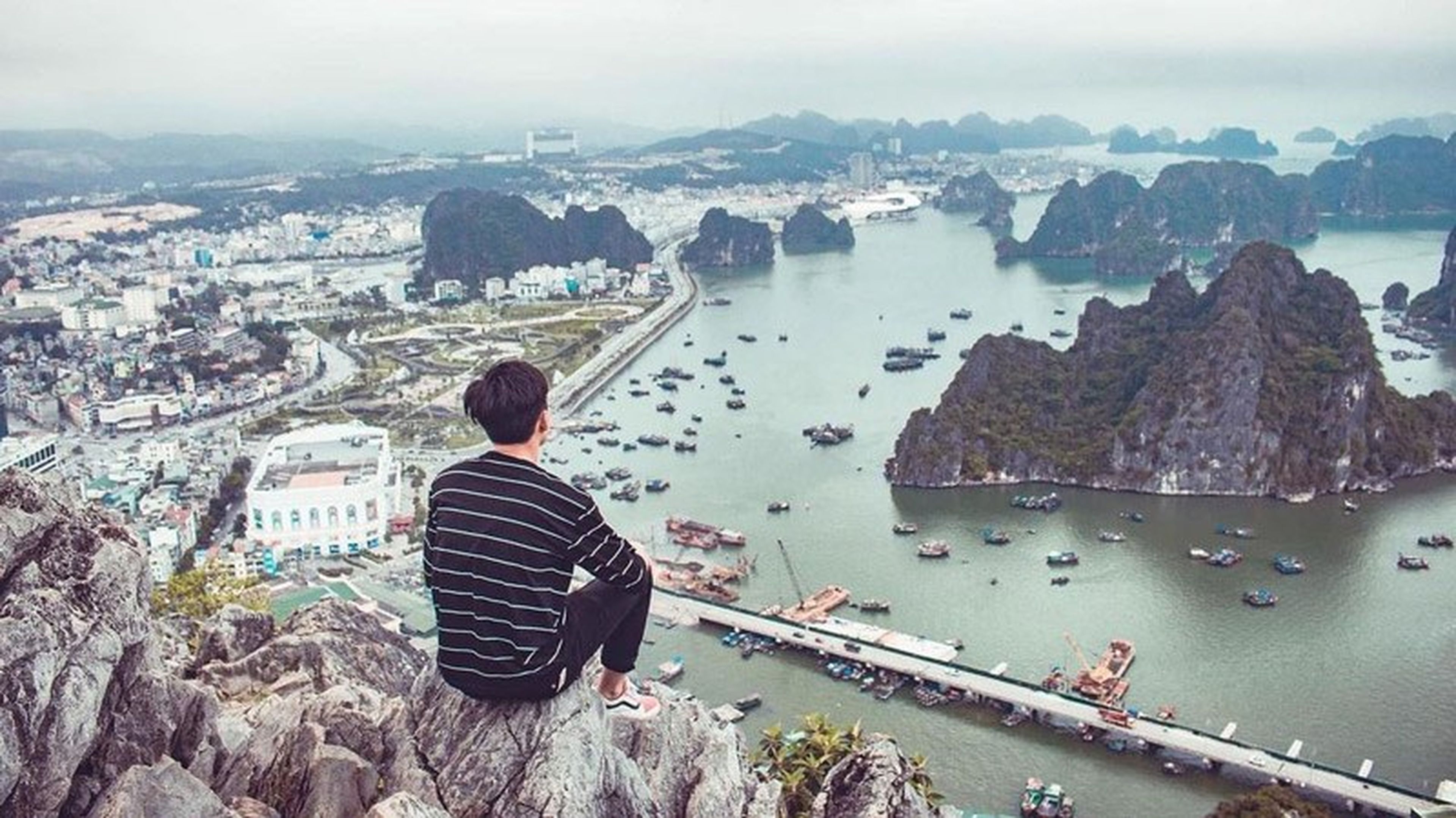 Quảng Ninh có gì chơi, cùng khám phá 13 điểm đến hot nhất - Hình 10