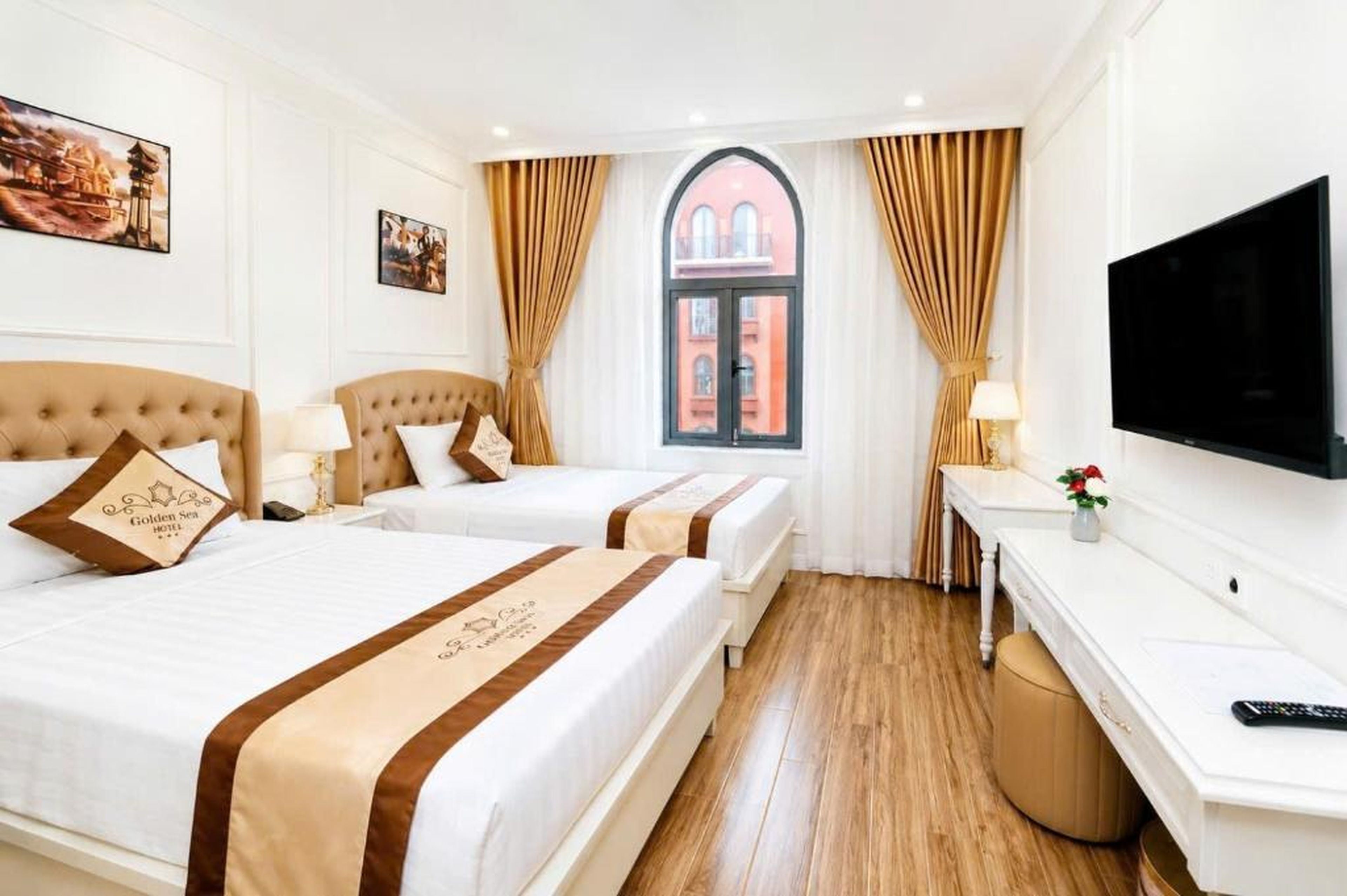 Khách sạn Golden Sea Hạ Long - Hình 10