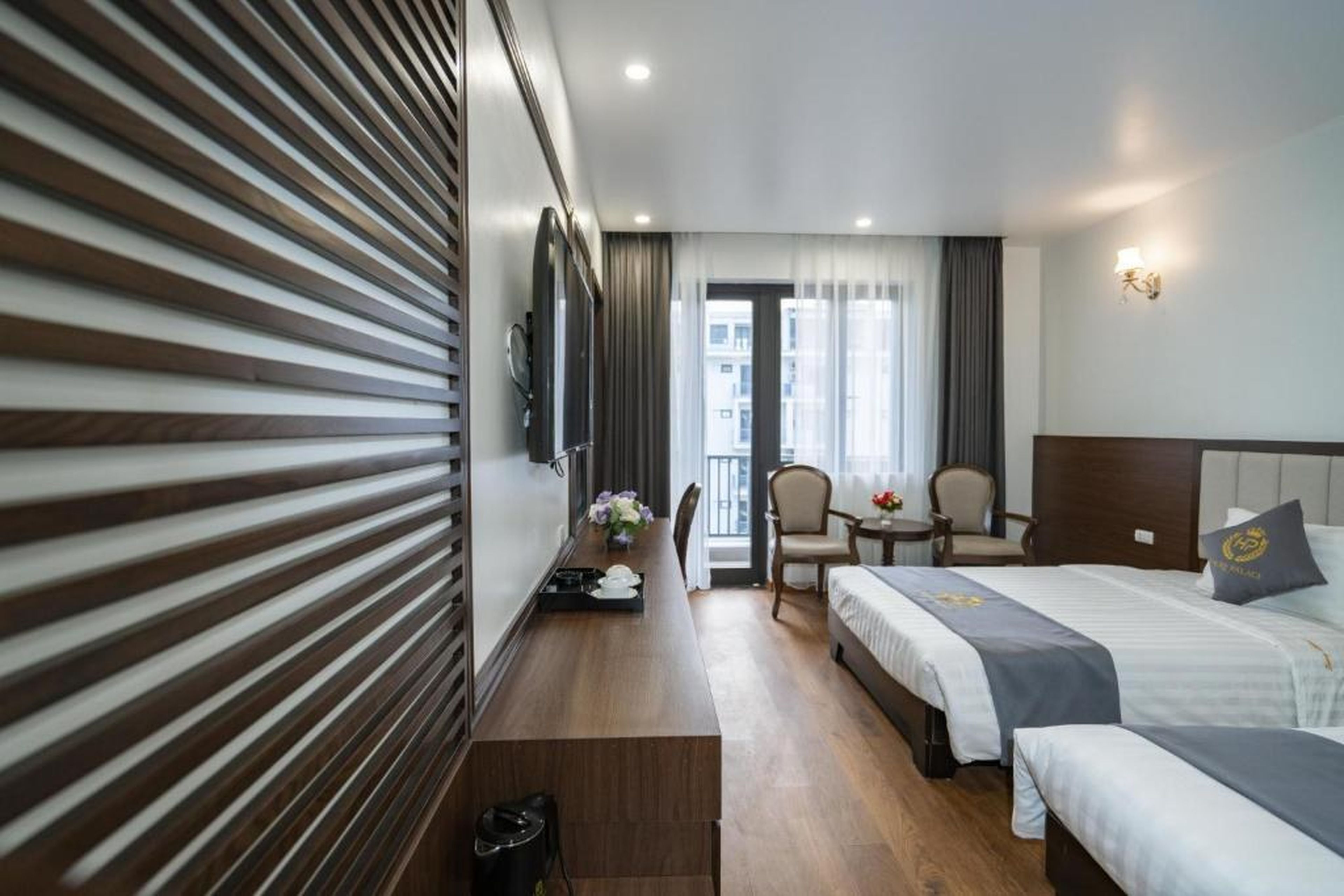 Luxury Palace Hotel - Hình 5