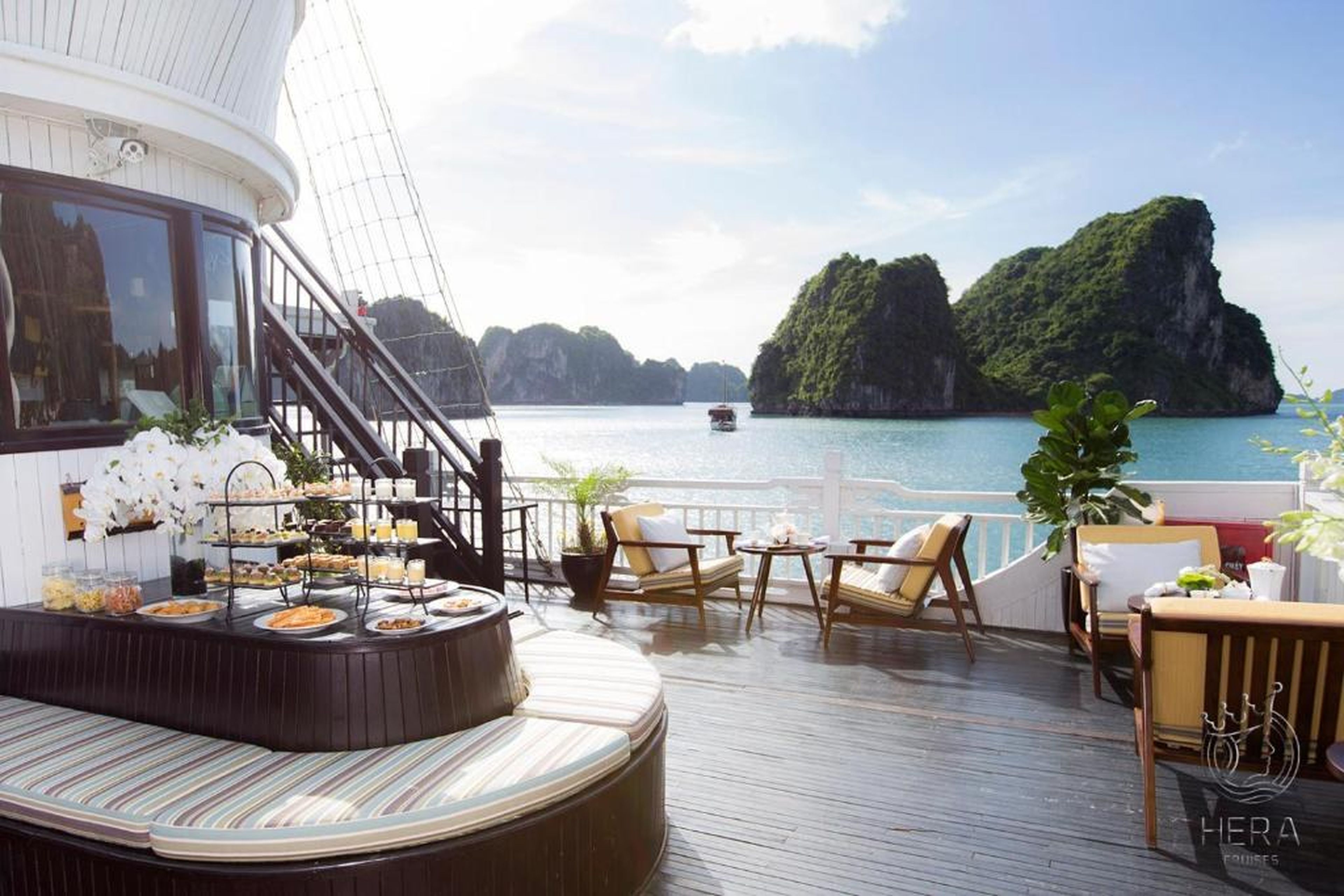 Hera Grand Luxury Cruise - Hình 2