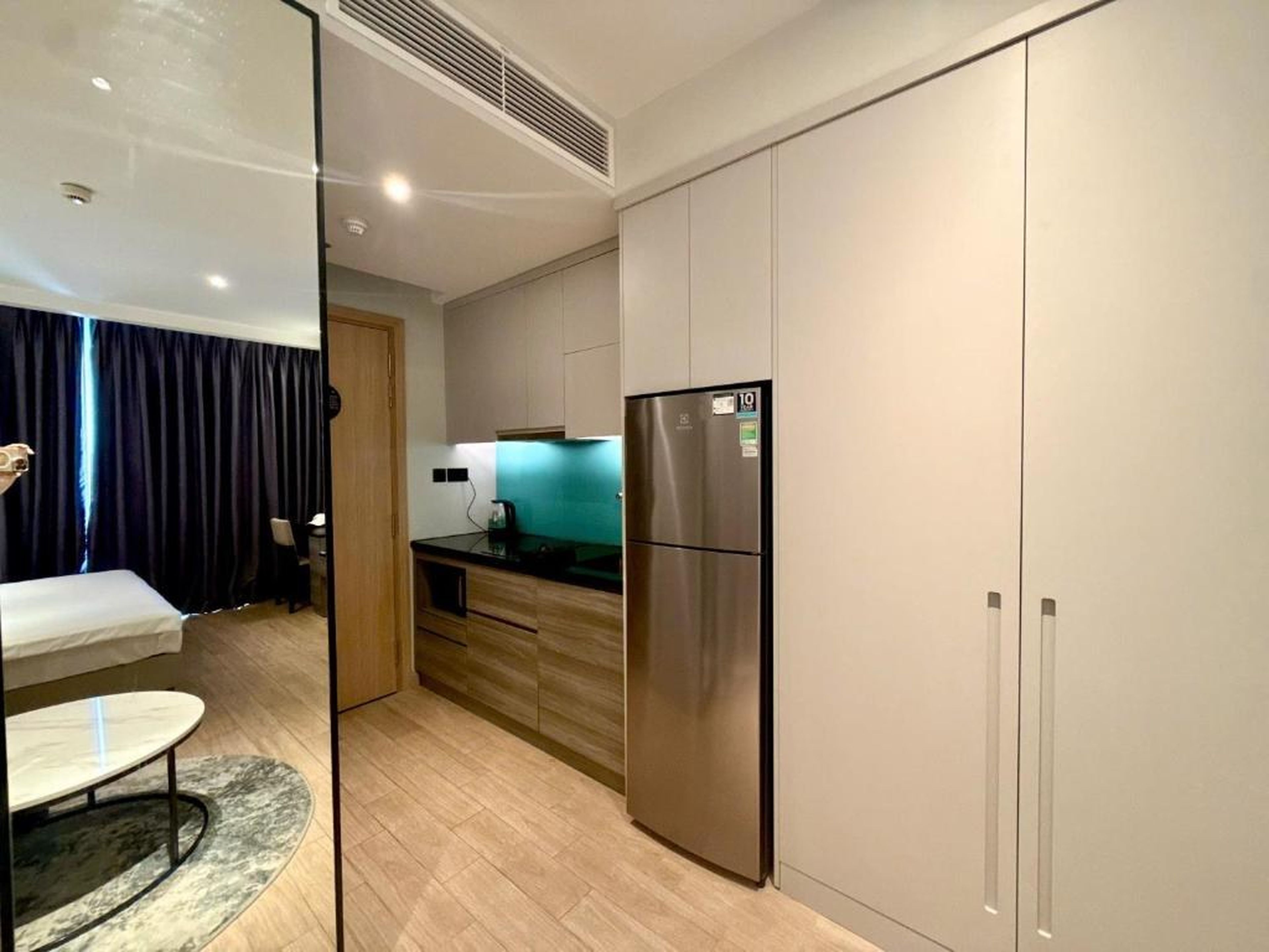 Studio in Citadines Marina Ha Long - Hình 5
