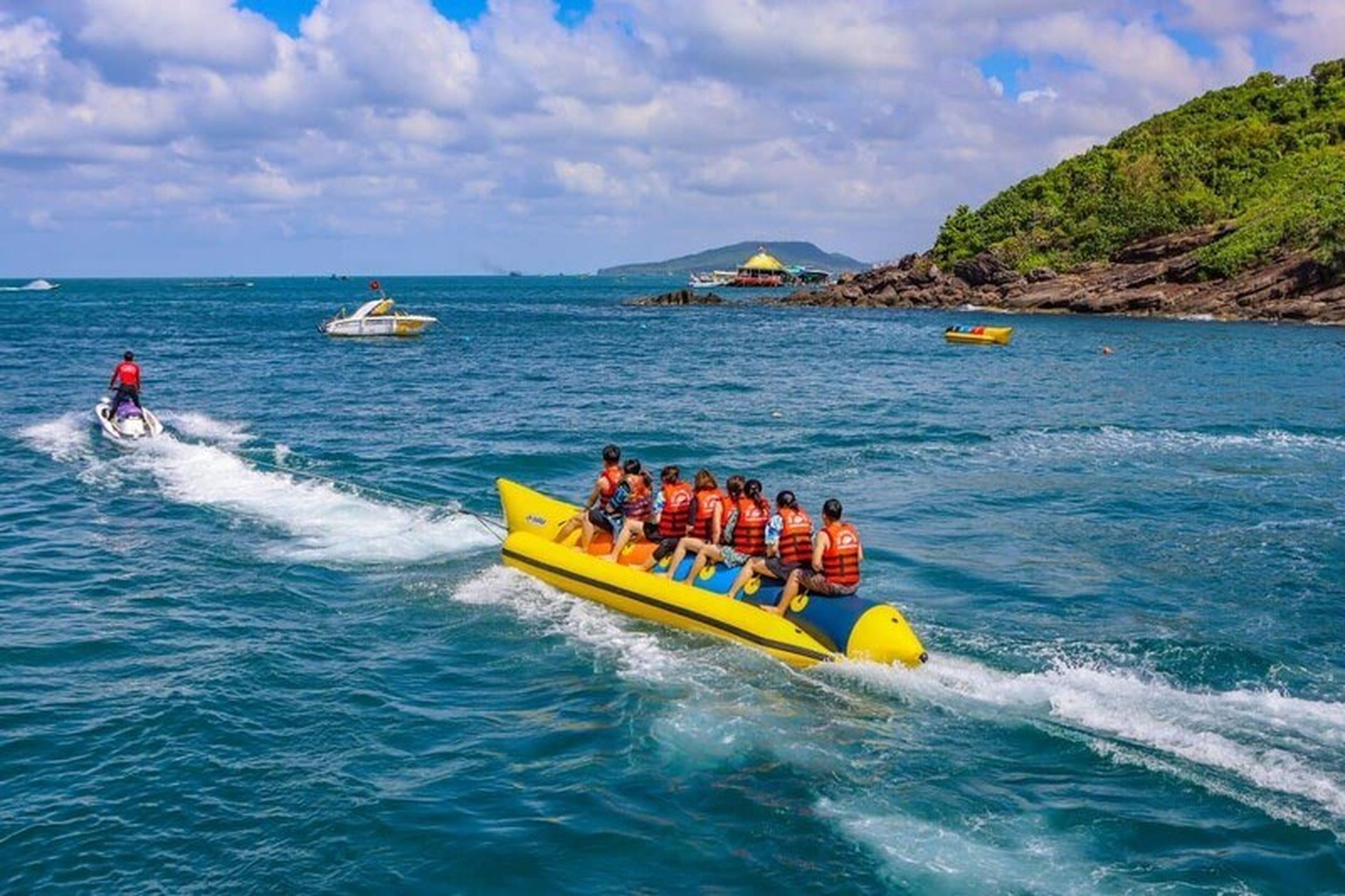 Khám phá Bãi Dài Vân Đồn, bãi biển hoang sơ và thanh bình của Quảng Ninh - Hình 9