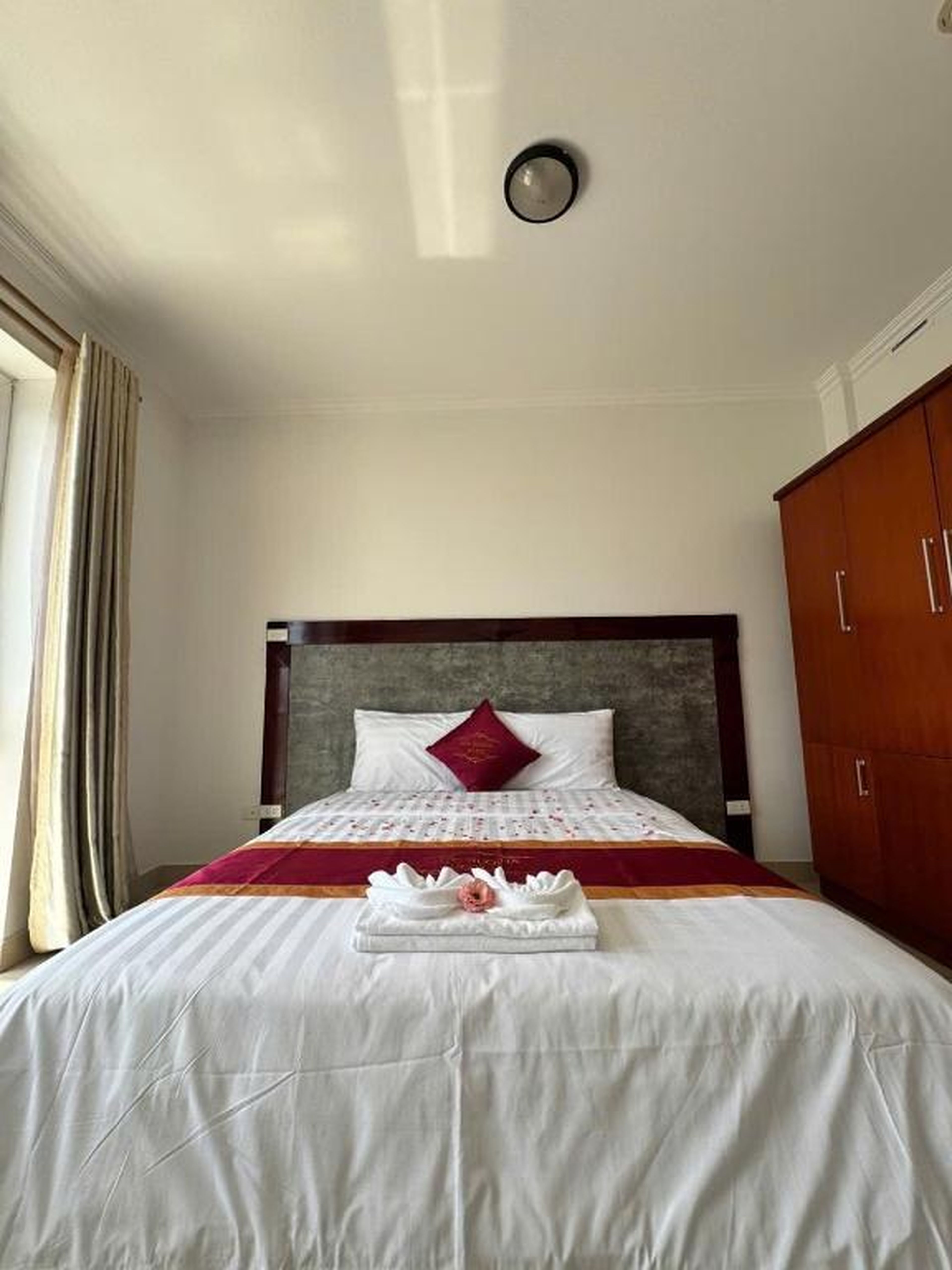 Htc regina hotel - Hình 40