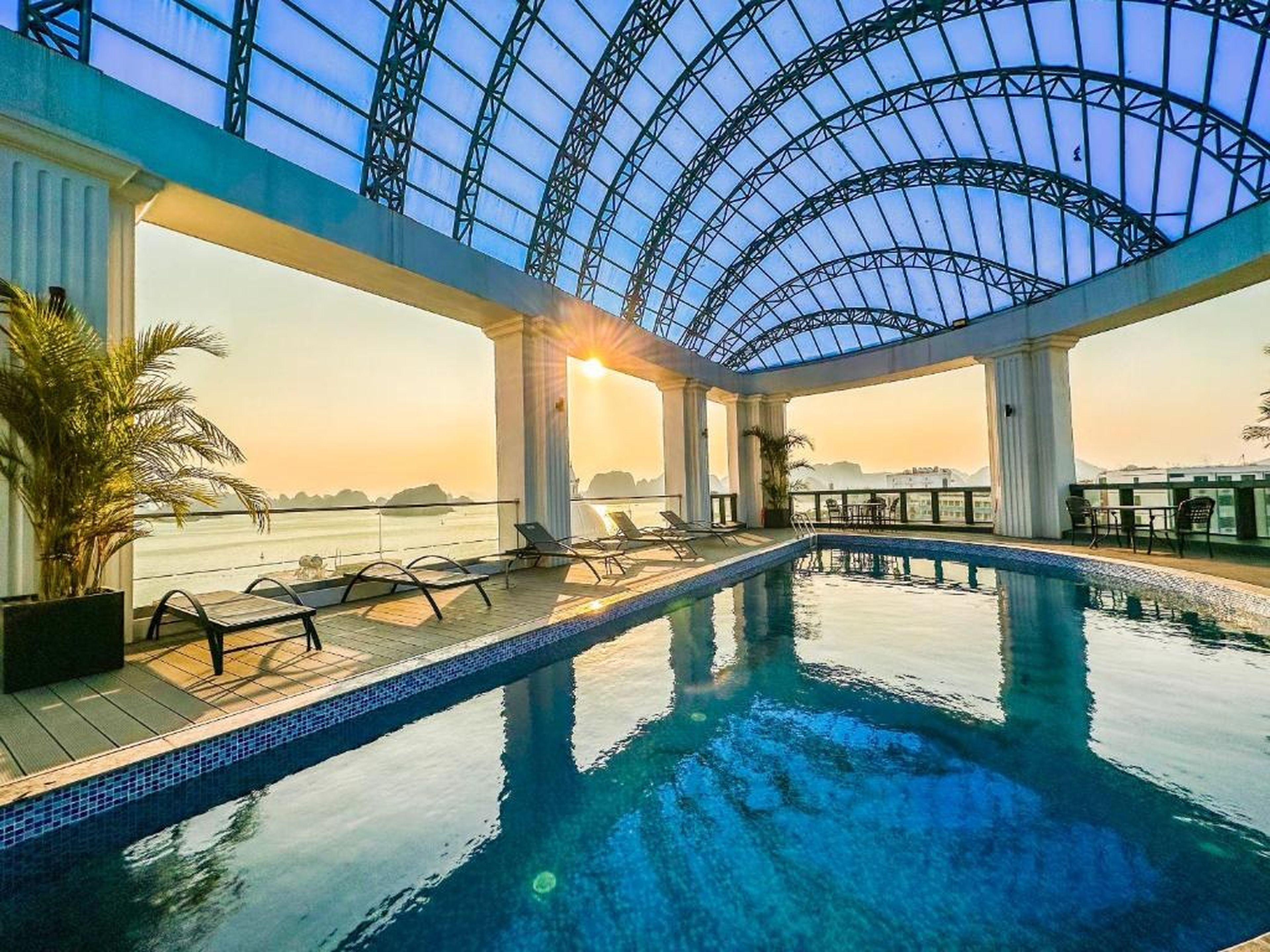 Paddington Hotel Halong Bayview - Hình 8