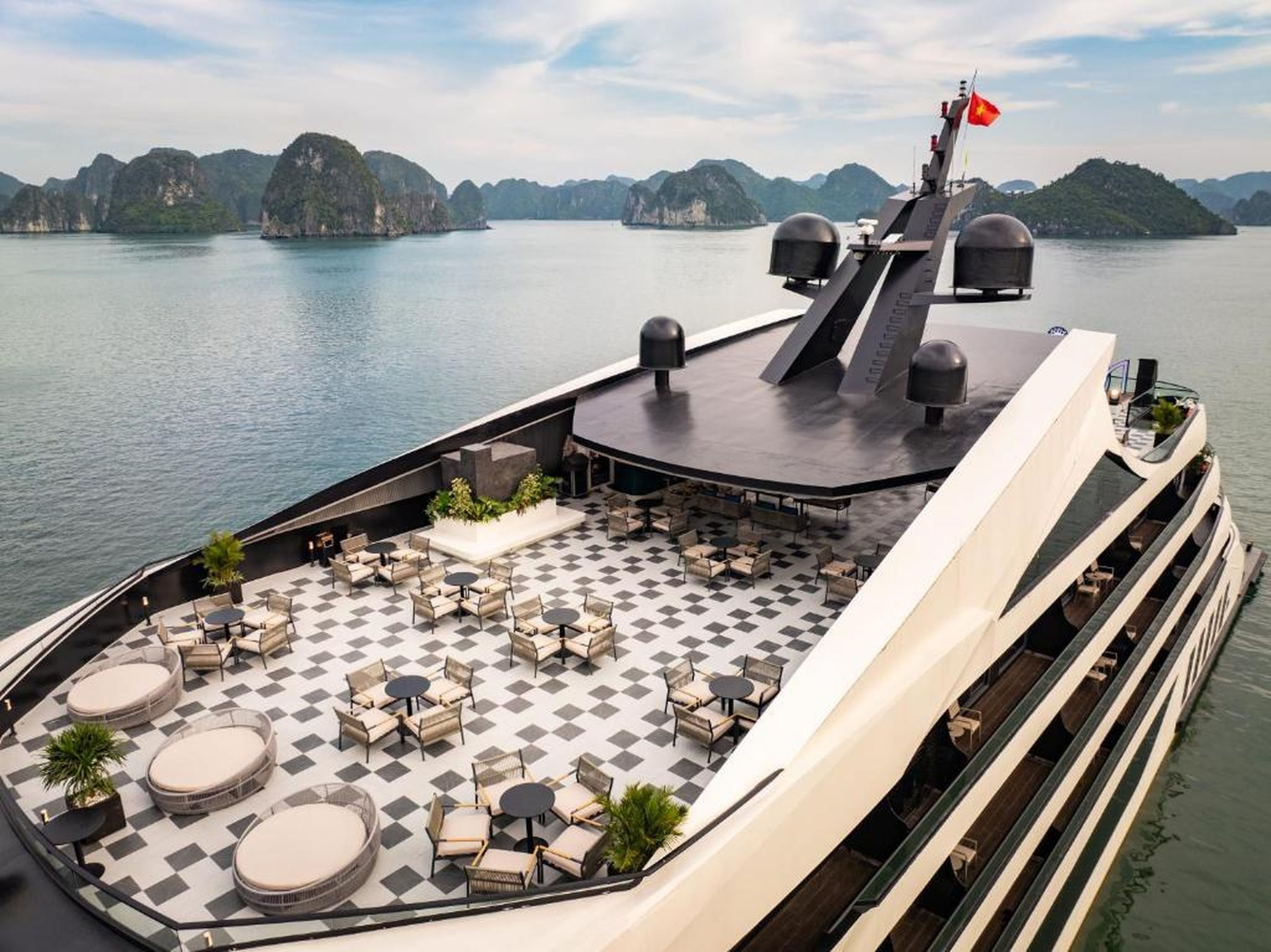 Victorious Cruise Ha Long Bay - Hình 30