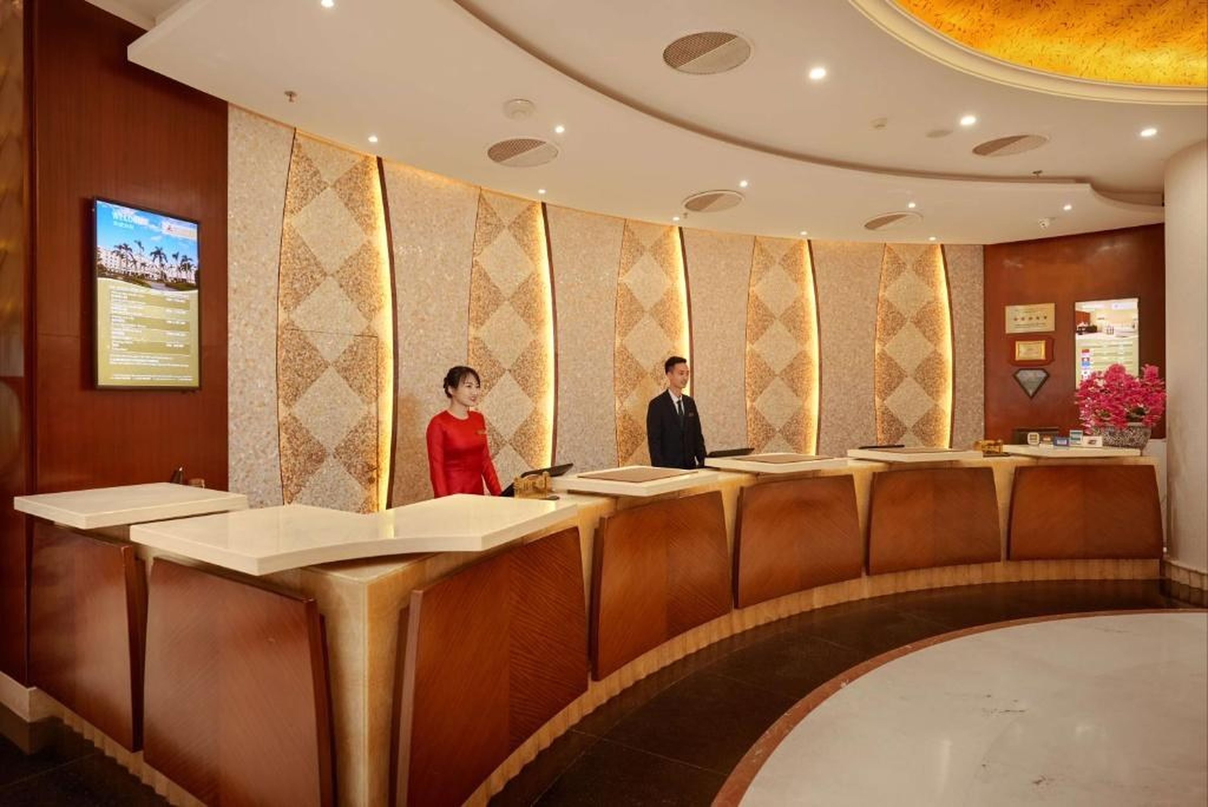 Khách sạn Quốc tế Lợi Lai - Li Lai International Hotel - Hình 27