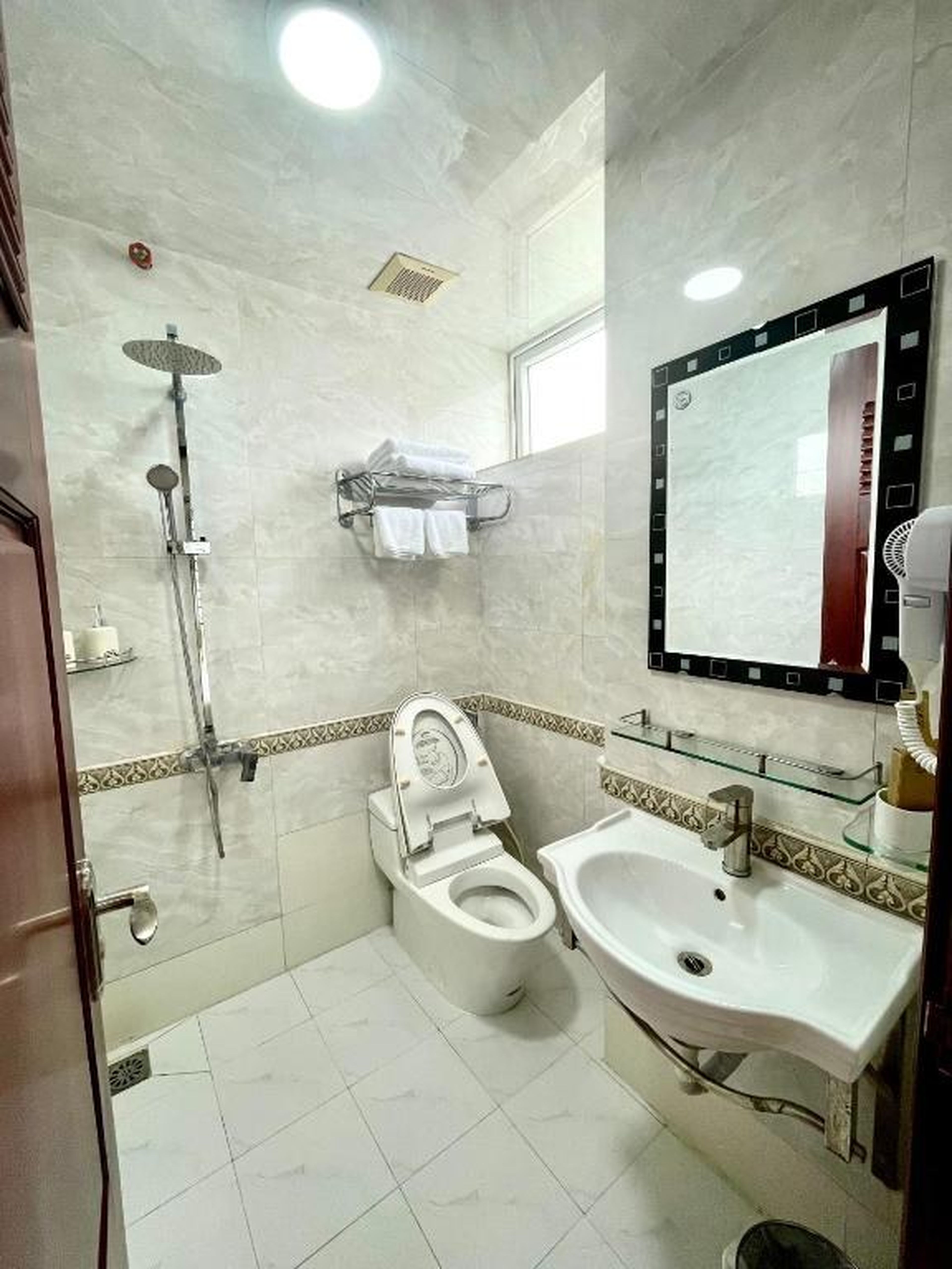 Libra hotel - Hình 31