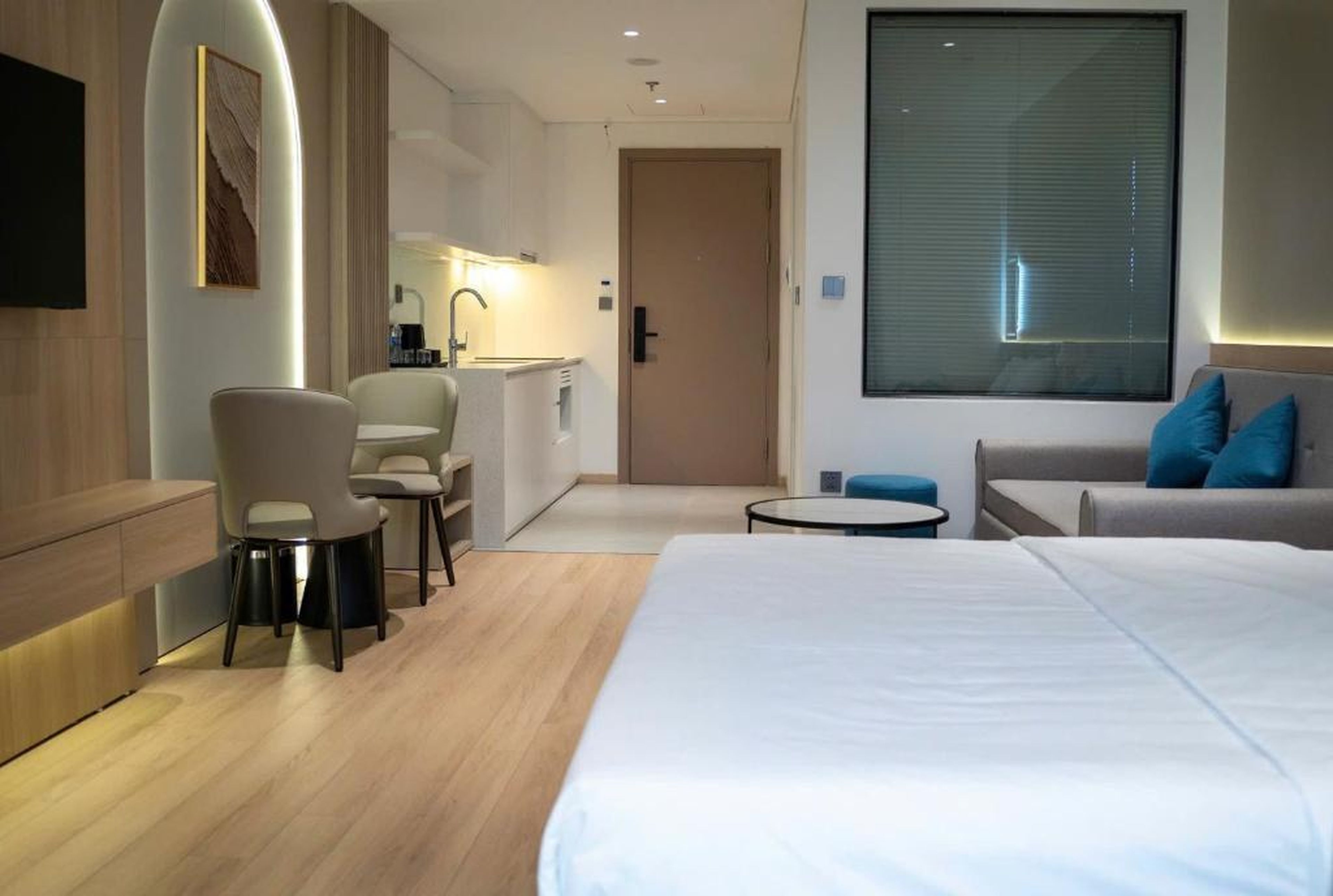 Lumi Homes - Holiday Ha Long - Hình 1