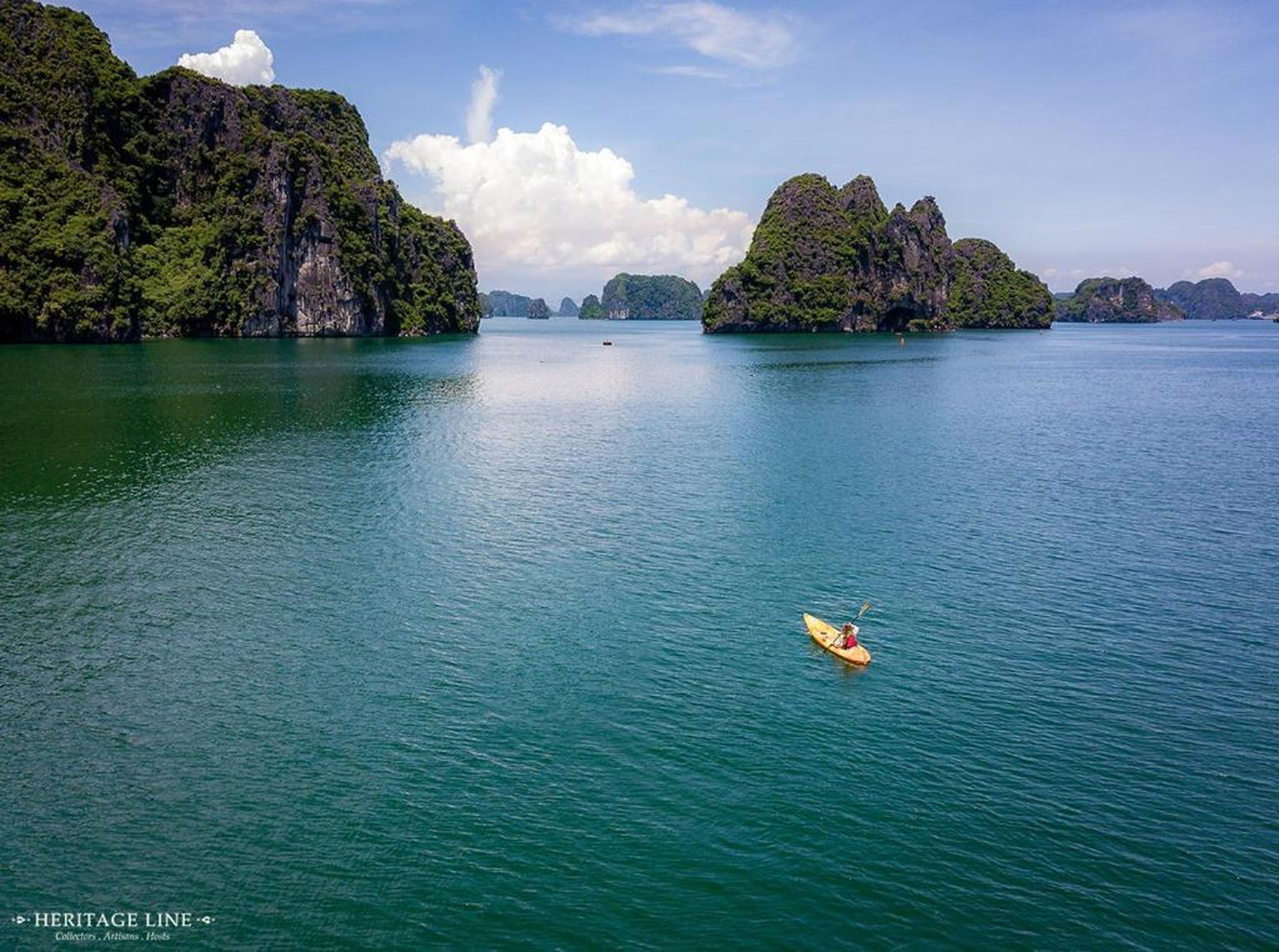 Heritage Line Violet Cruise - Halong Bay & Lan Ha Bay - Hình 15