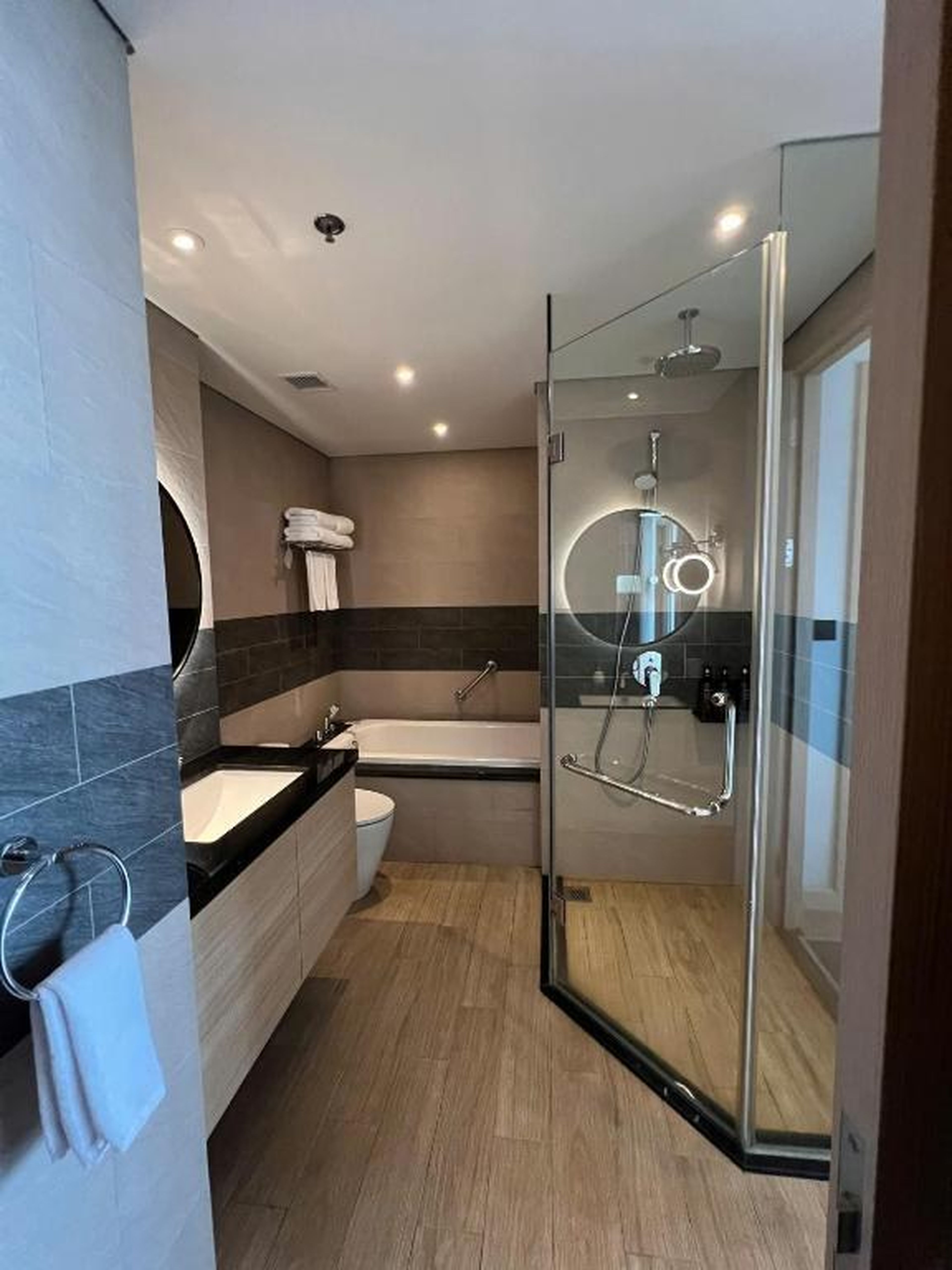 Kay Homestay A810 Citadines Hạ Long View Biển - Hình 1