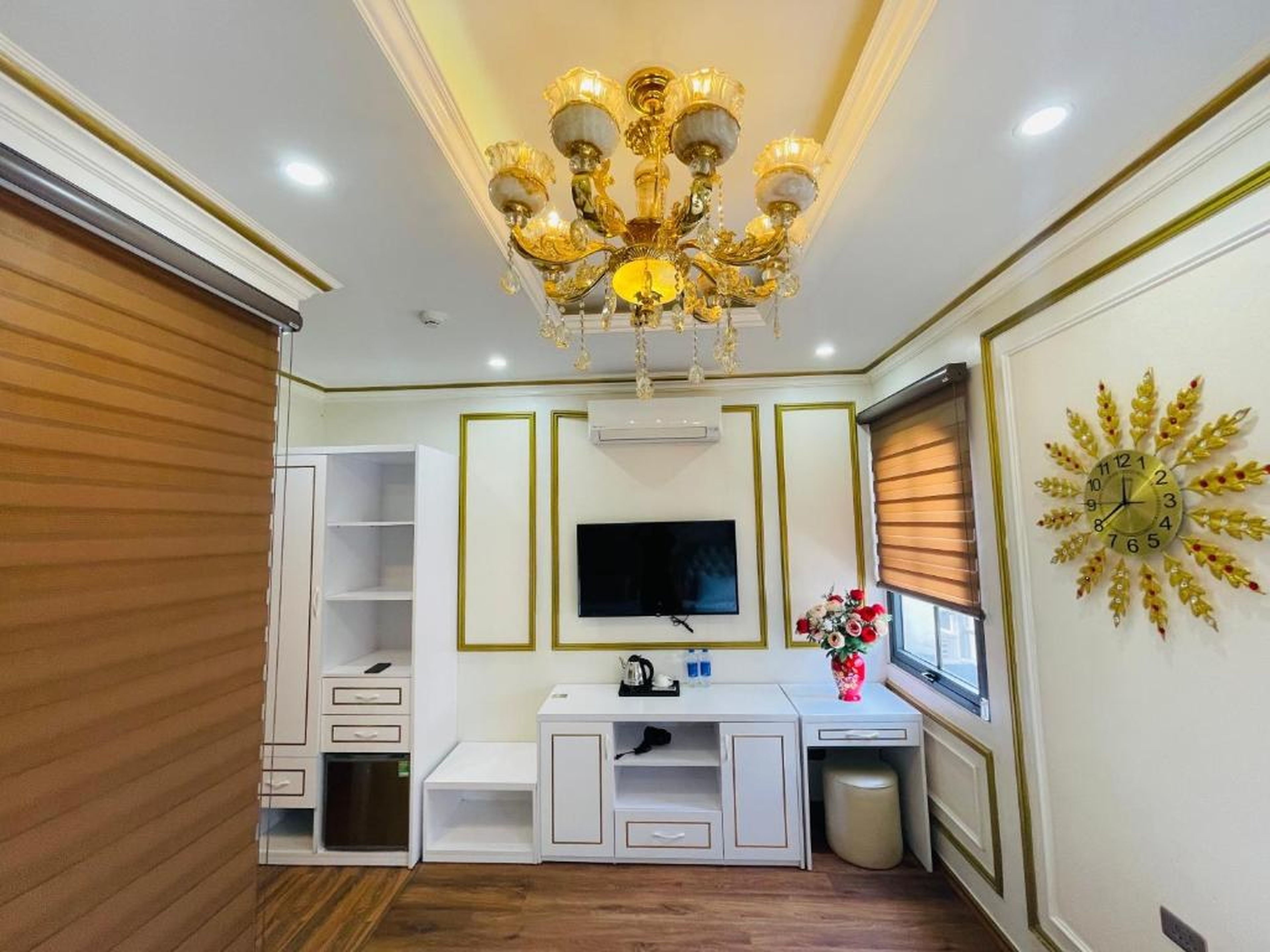 CNN Hotel - Hình 16